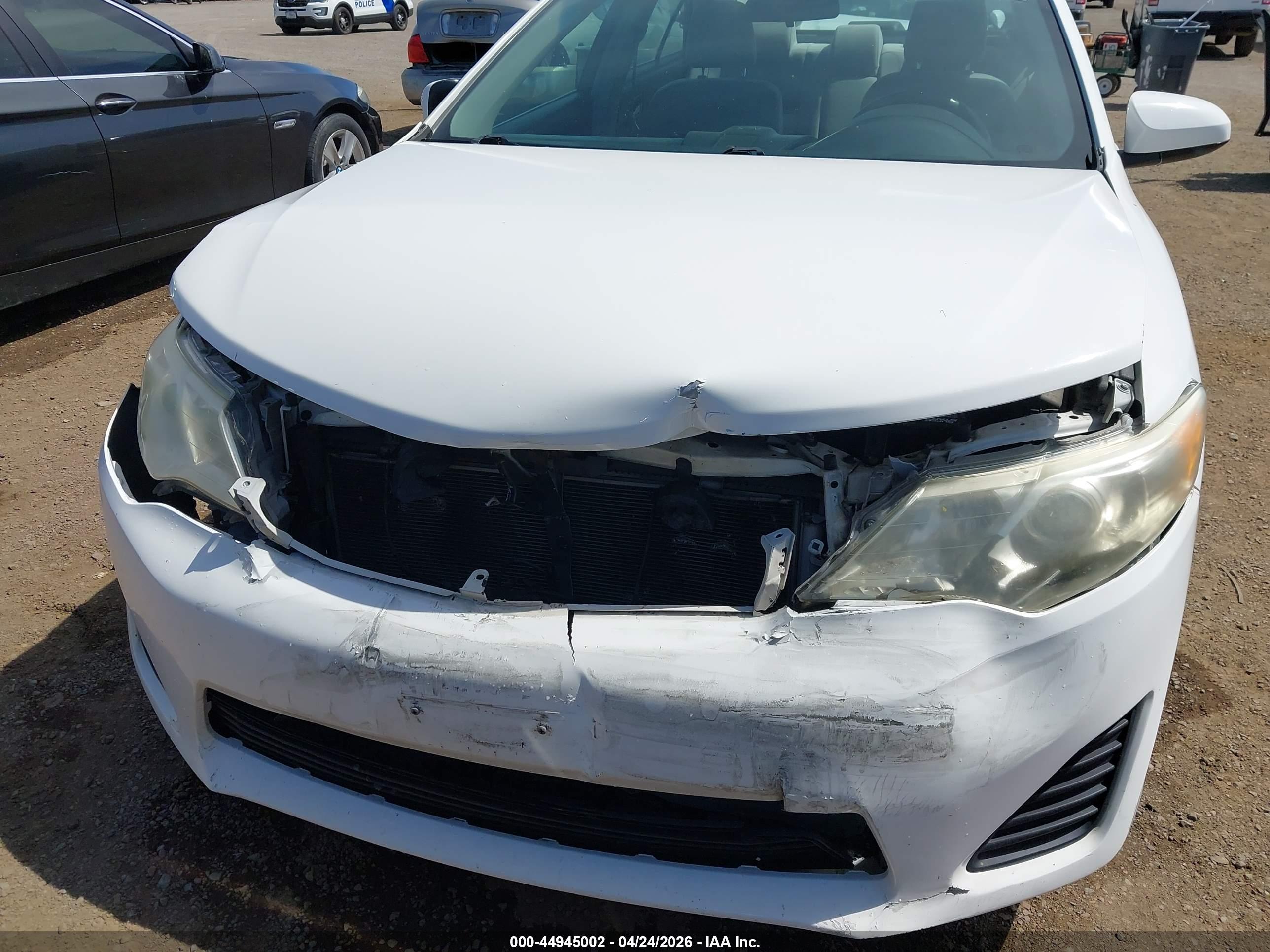 TOYOTA CAMRY image 6