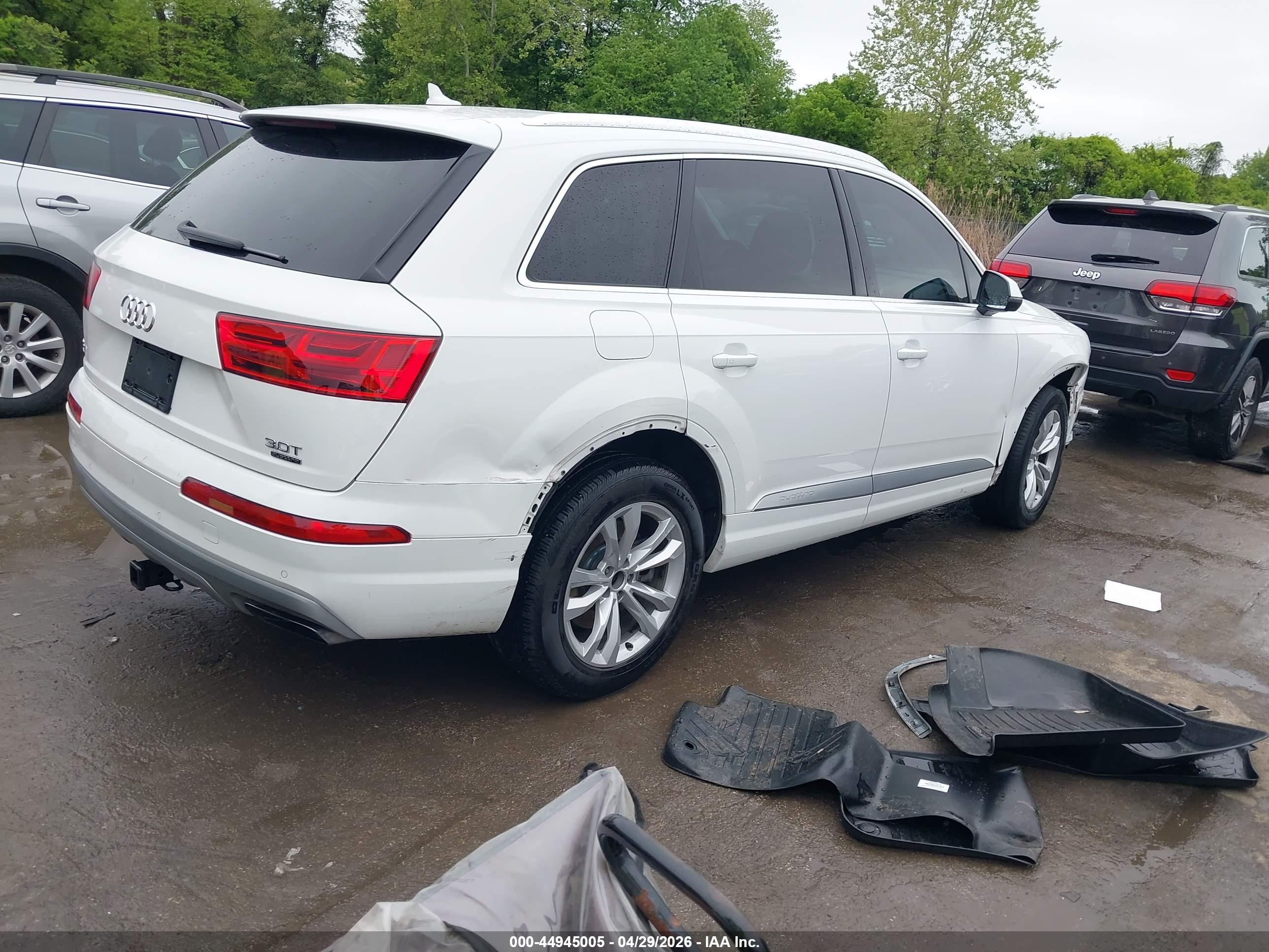 AUDI Q7 image 4