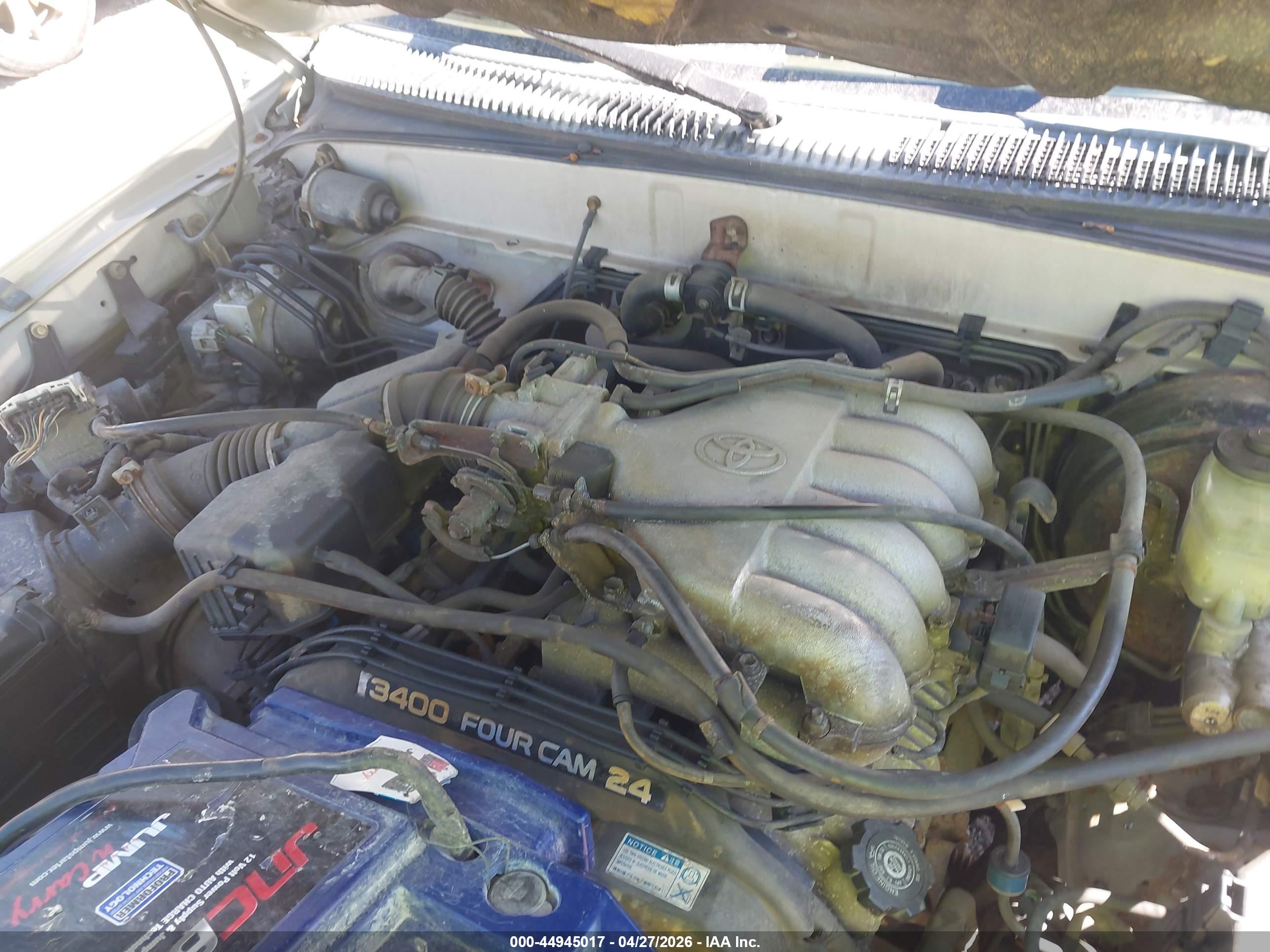 TOYOTA 4RUNNER image 10