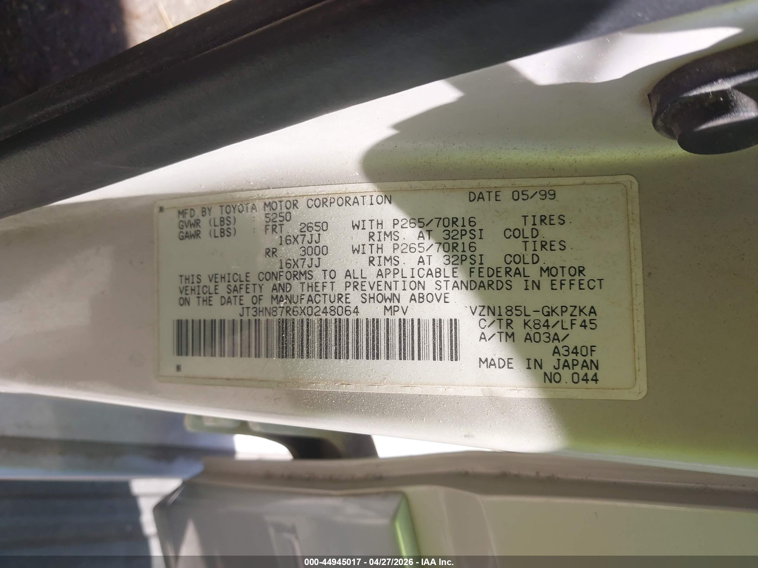 TOYOTA 4RUNNER image 9