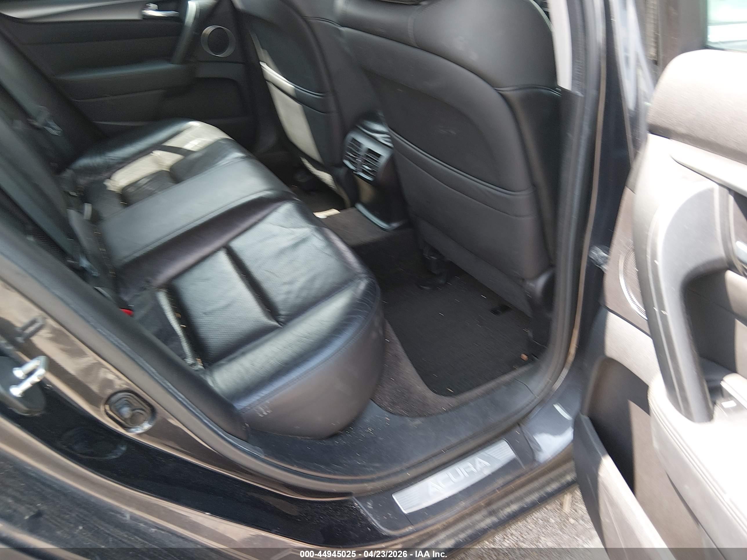 ACURA TL image 8