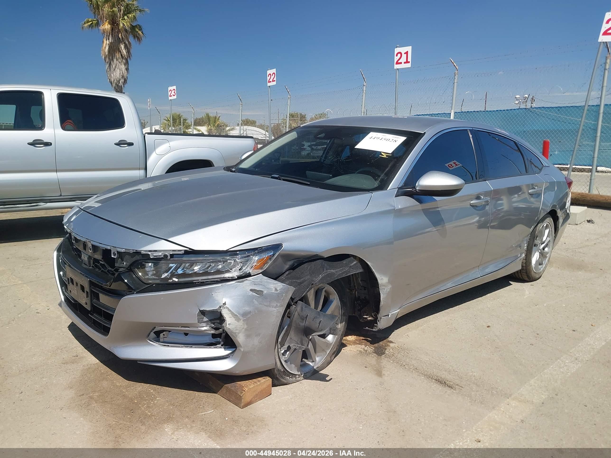 HONDA ACCORD image 2