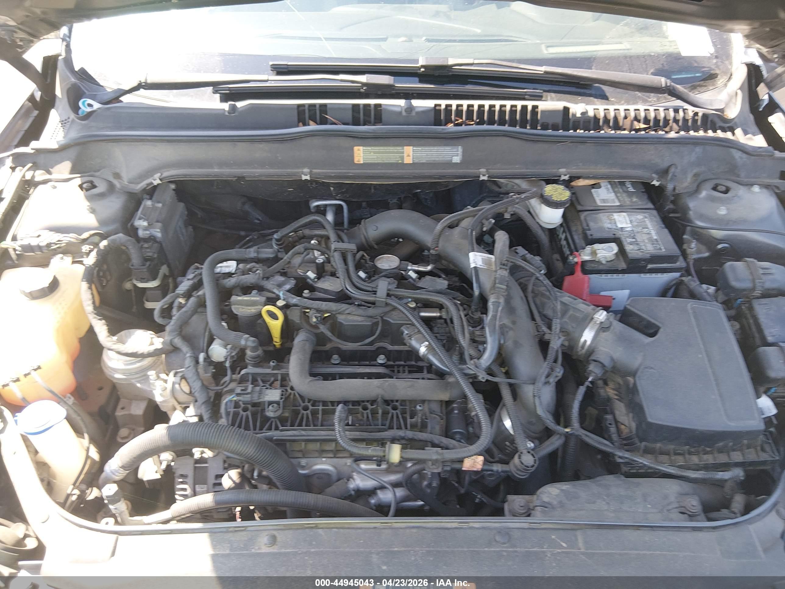 FORD FUSION image 10