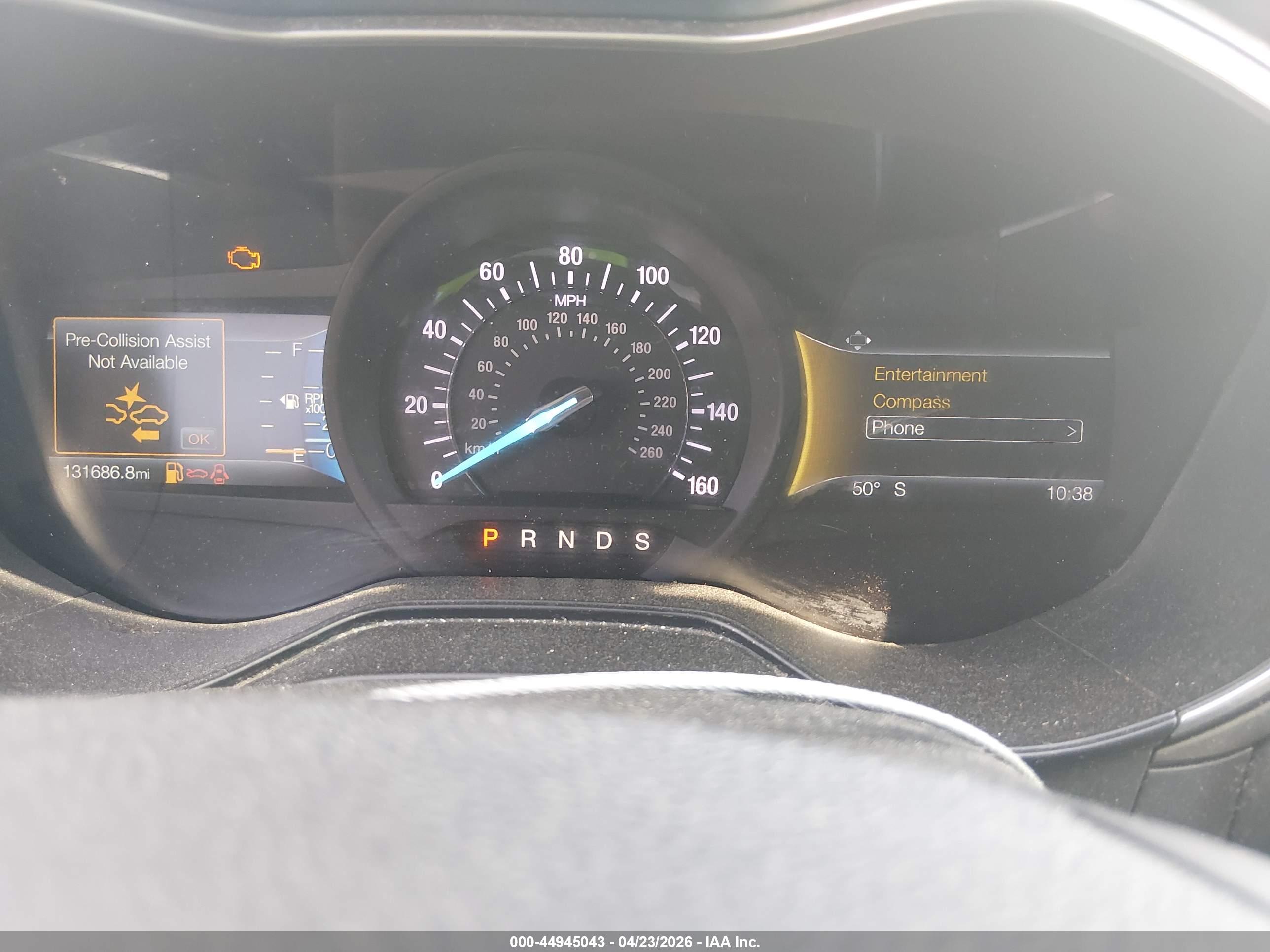 FORD FUSION image 7