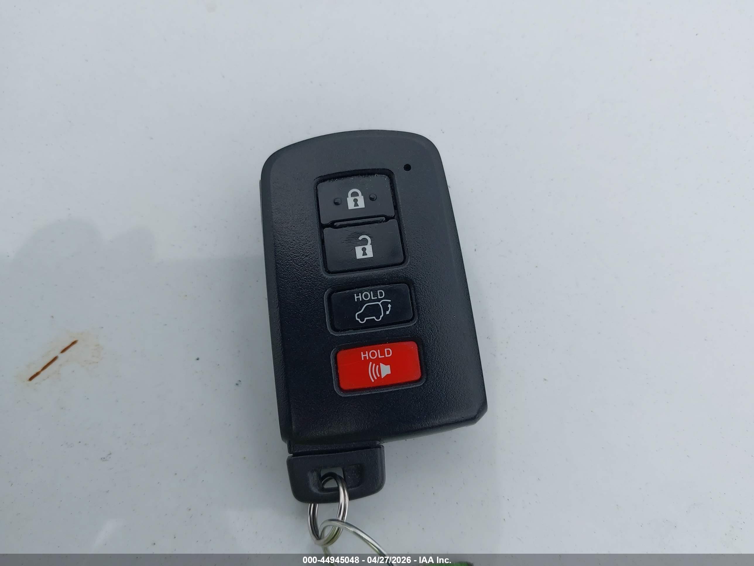 TOYOTA RAV4 image 11