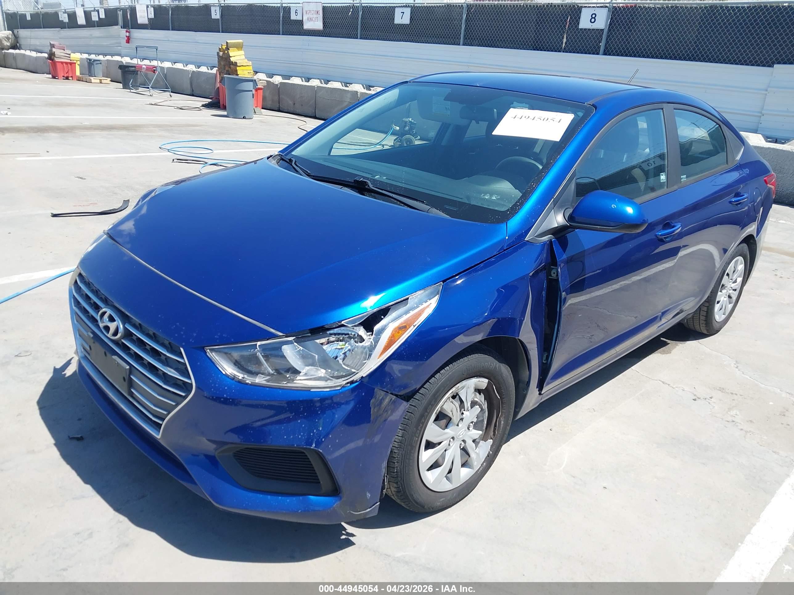 HYUNDAI ACCENT image 2