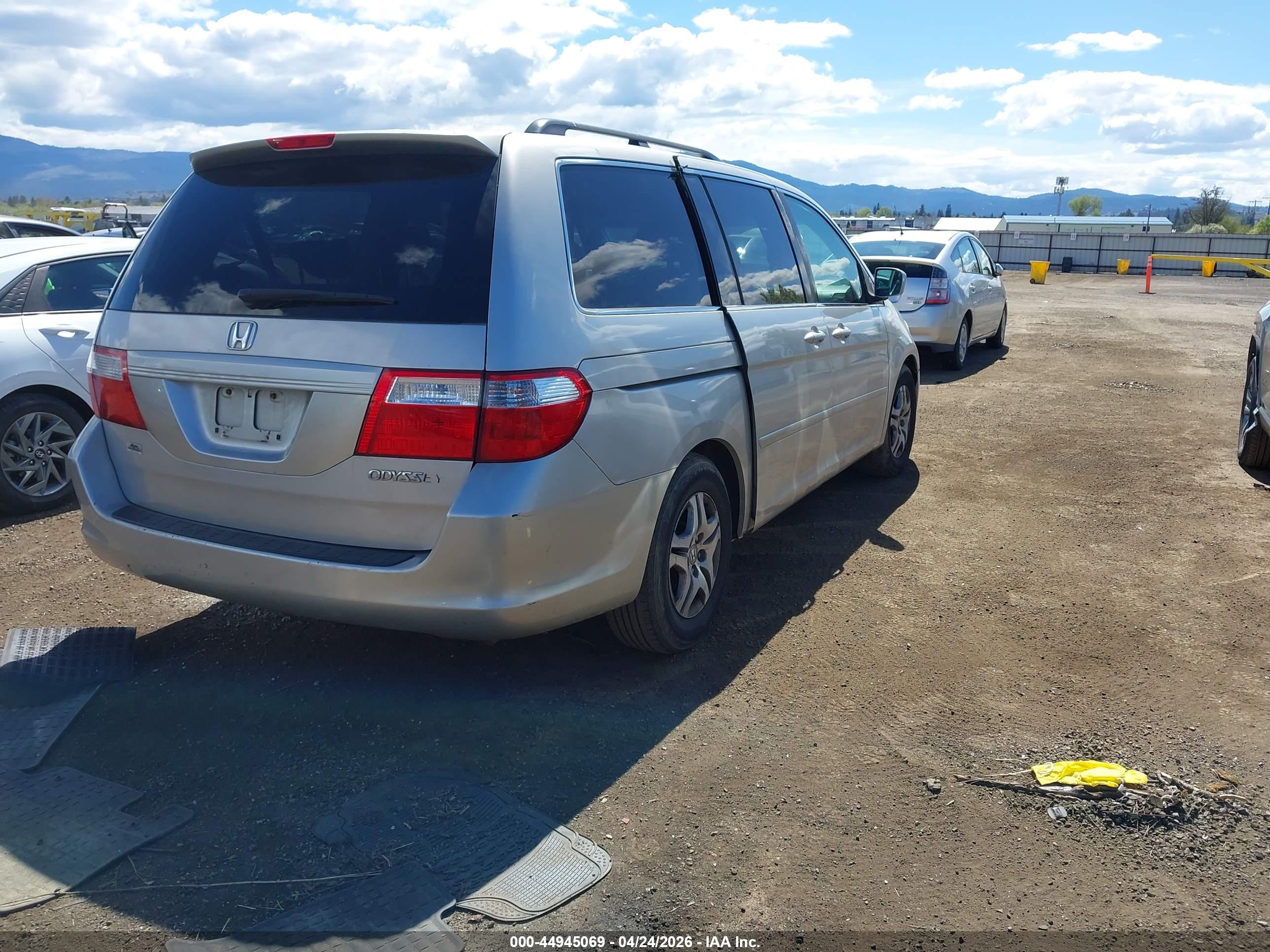 HONDA ODYSSEY image 4