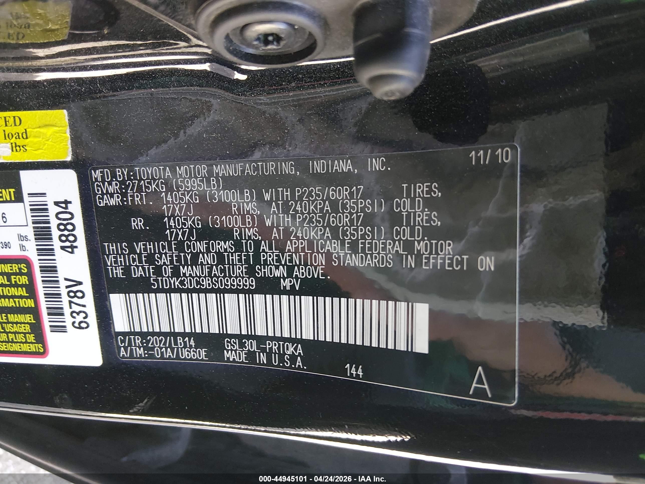 TOYOTA SIENNA image 9