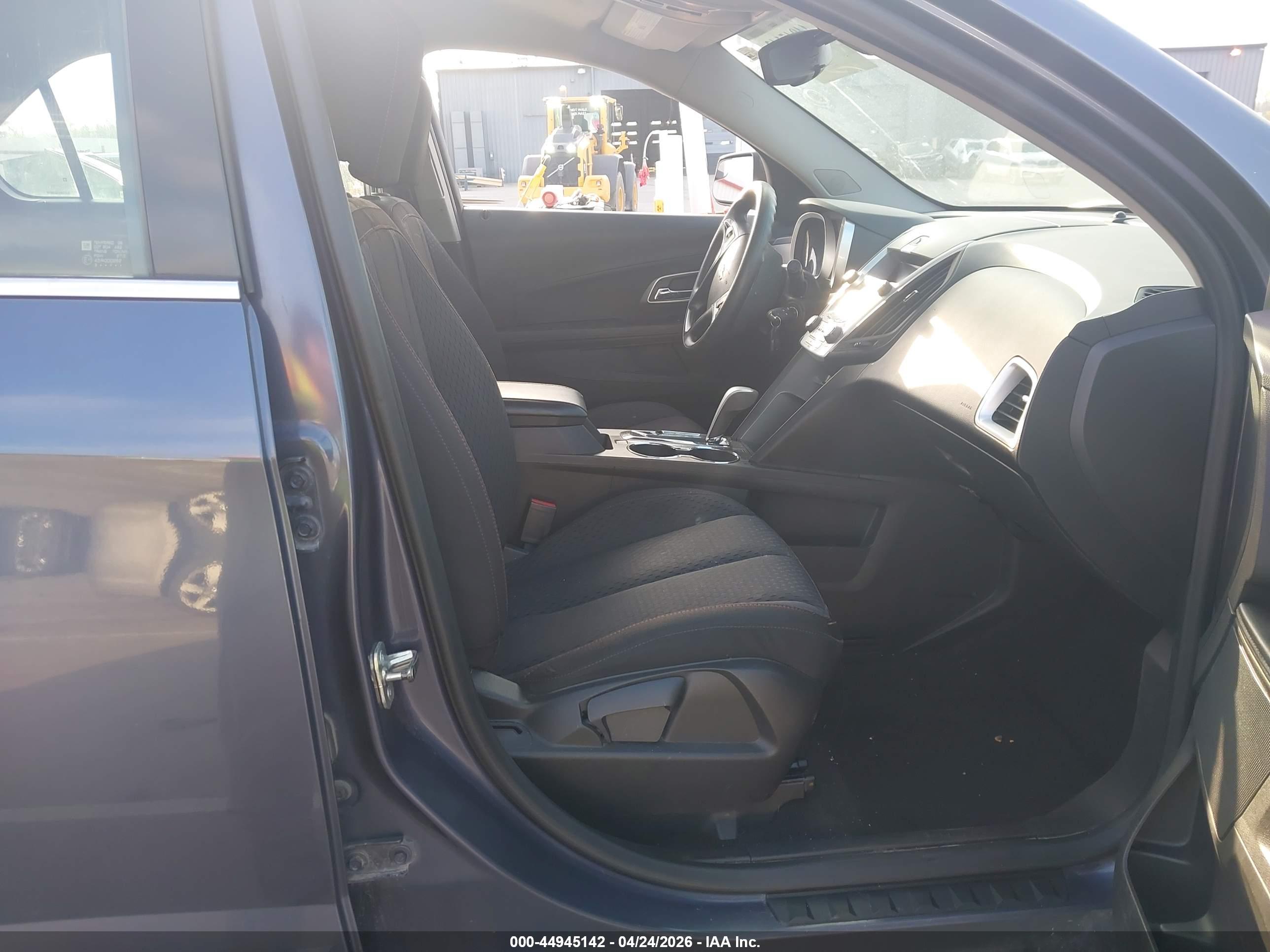 CHEVROLET EQUINOX image 5
