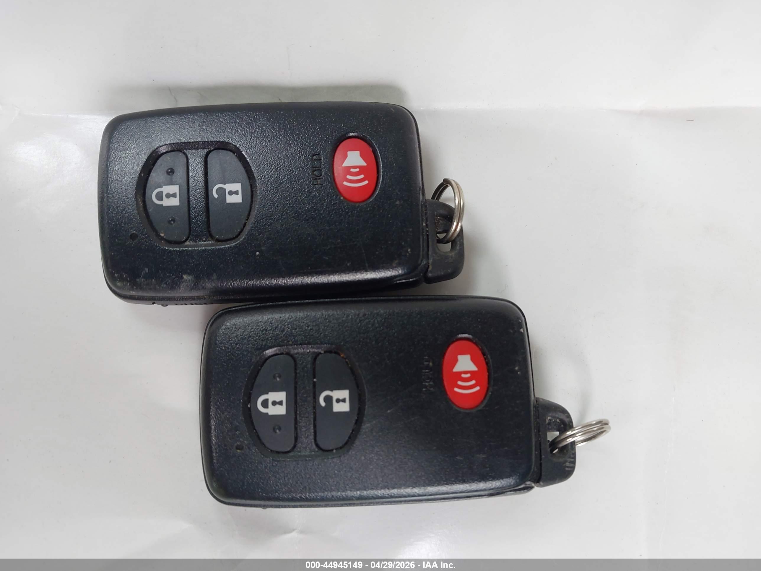 TOYOTA PRIUS image 11