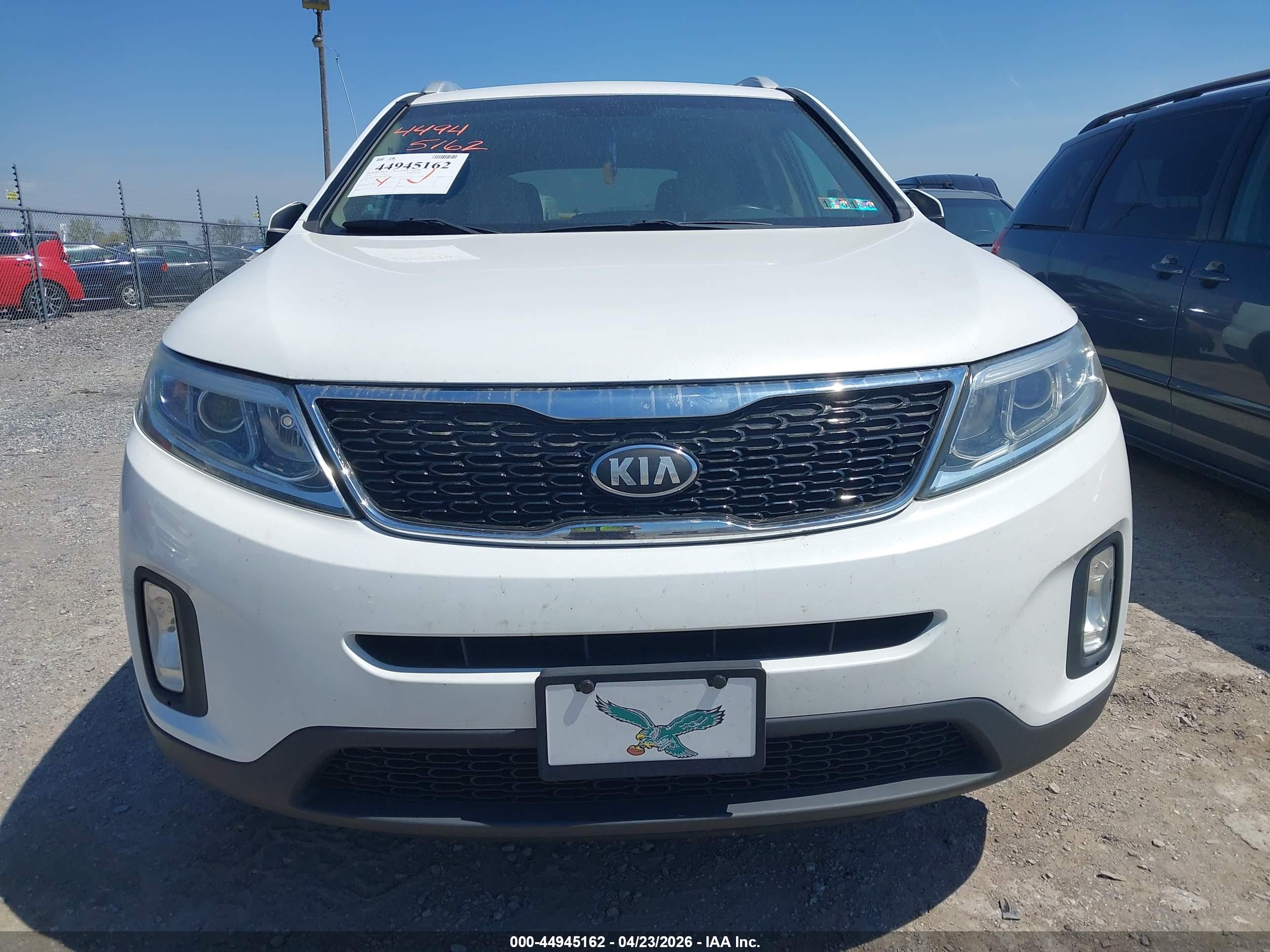 KIA SORENTO image 6