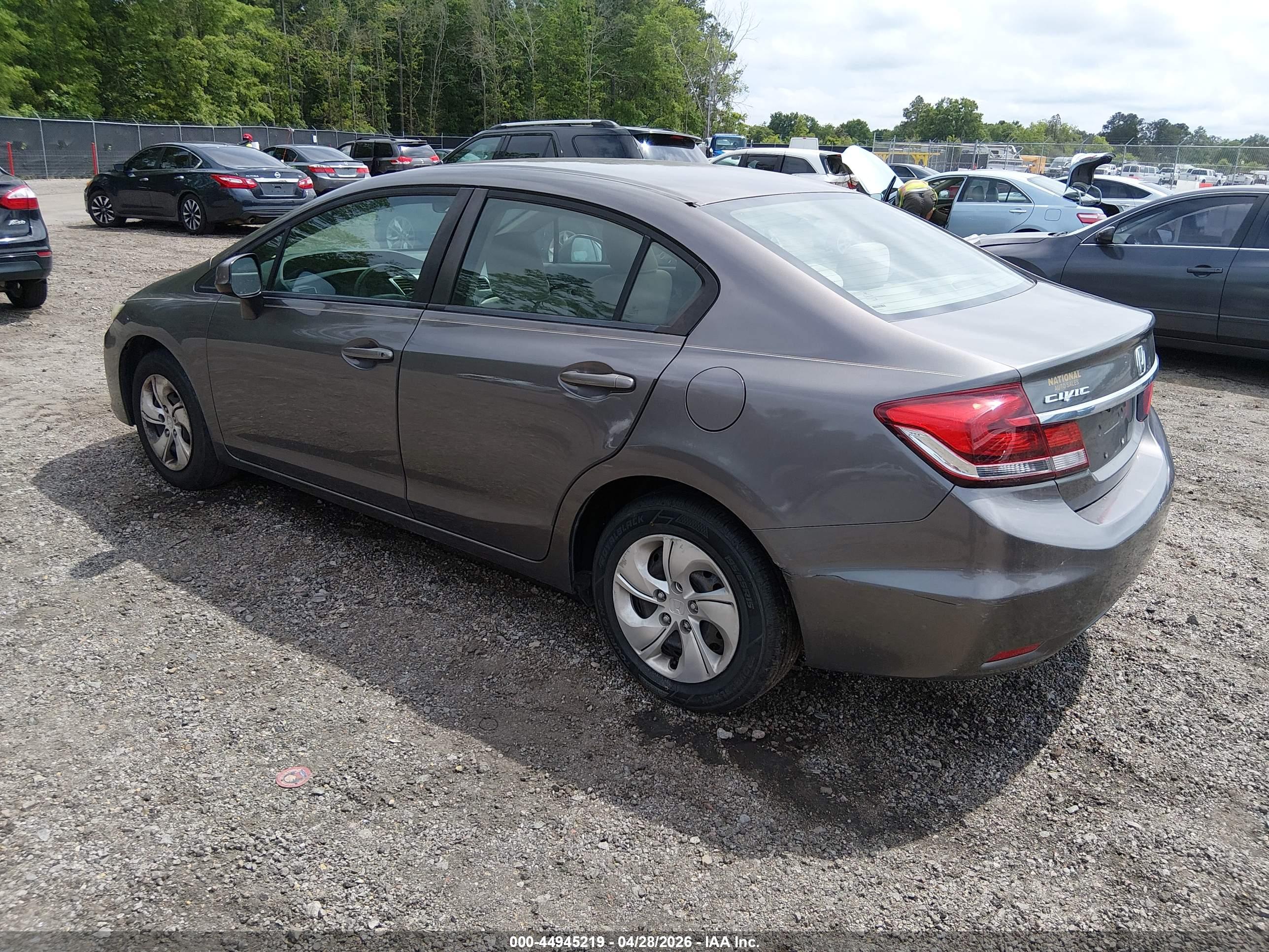 HONDA CIVIC image 3