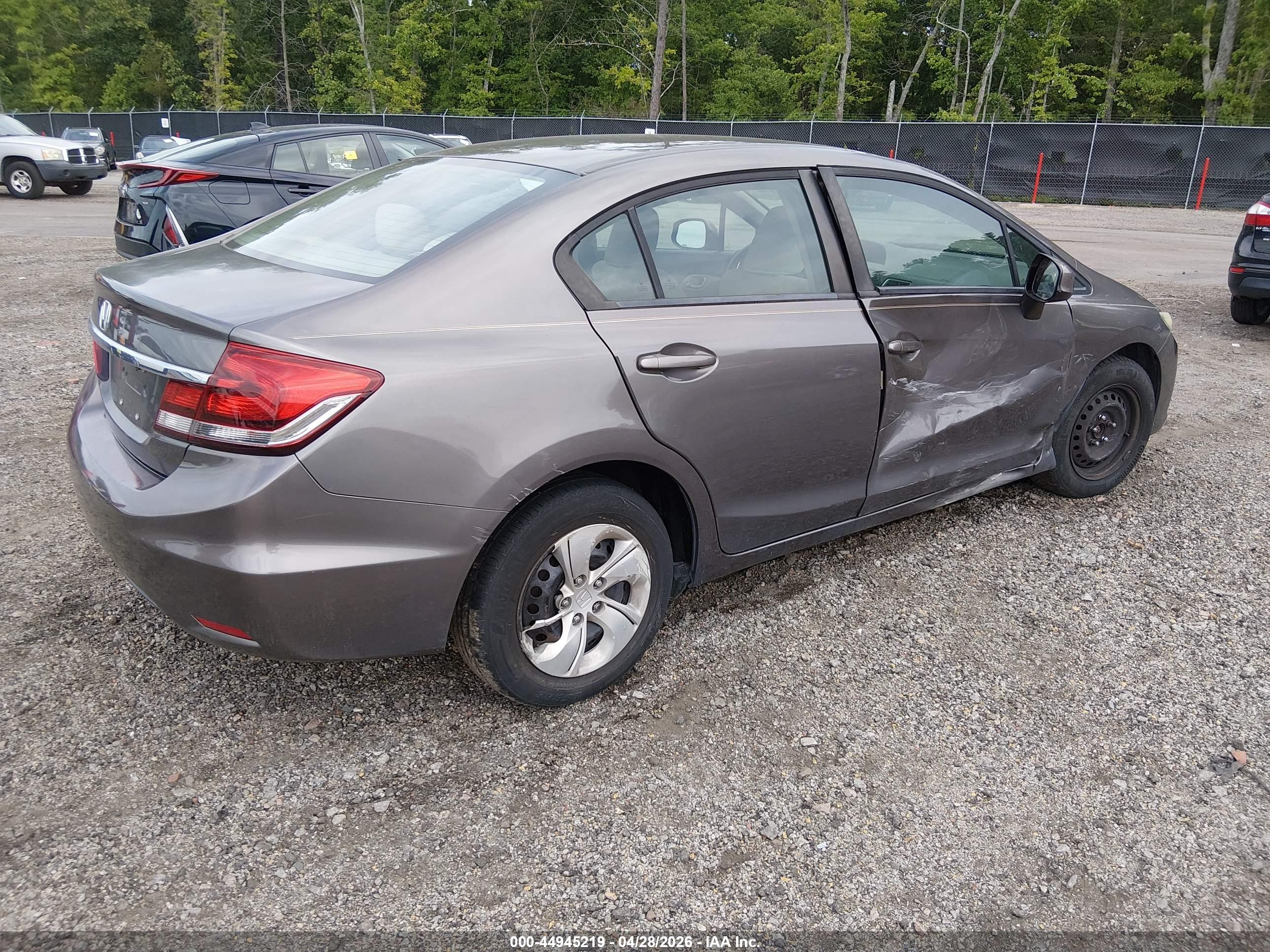 HONDA CIVIC image 4