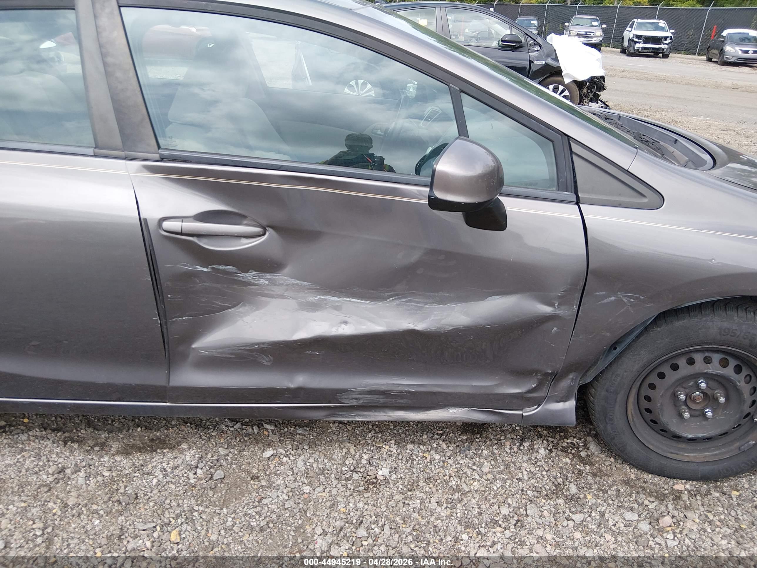 HONDA CIVIC image 6