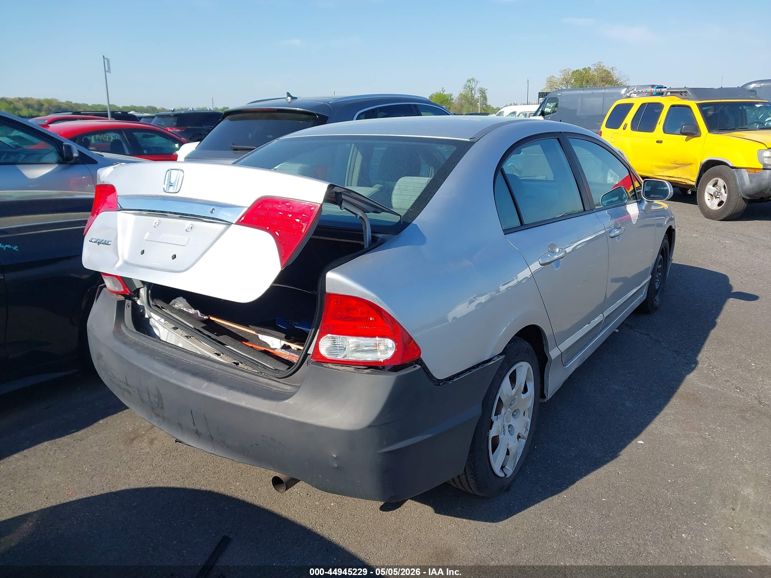 HONDA CIVIC image 4