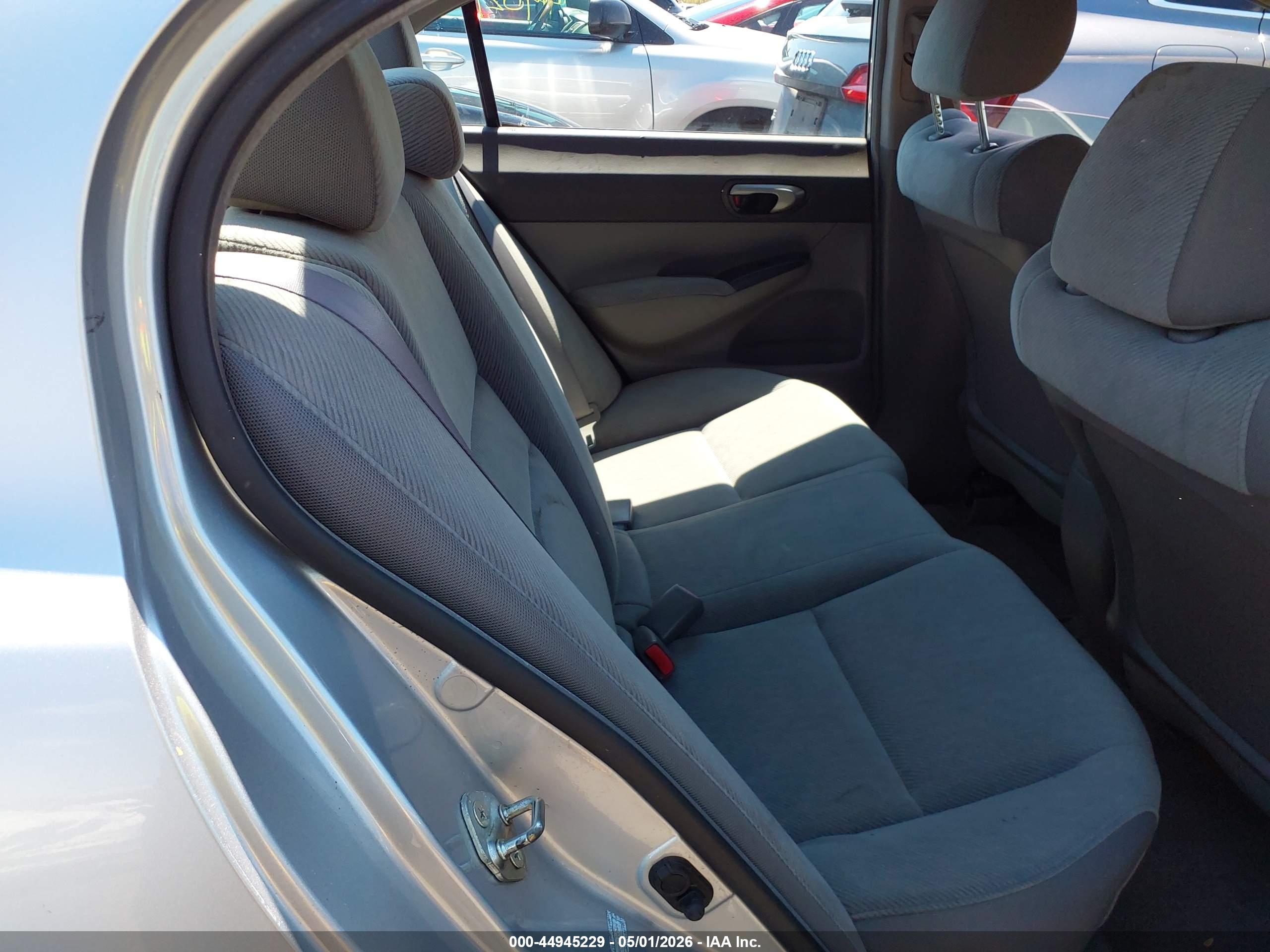 HONDA CIVIC image 8