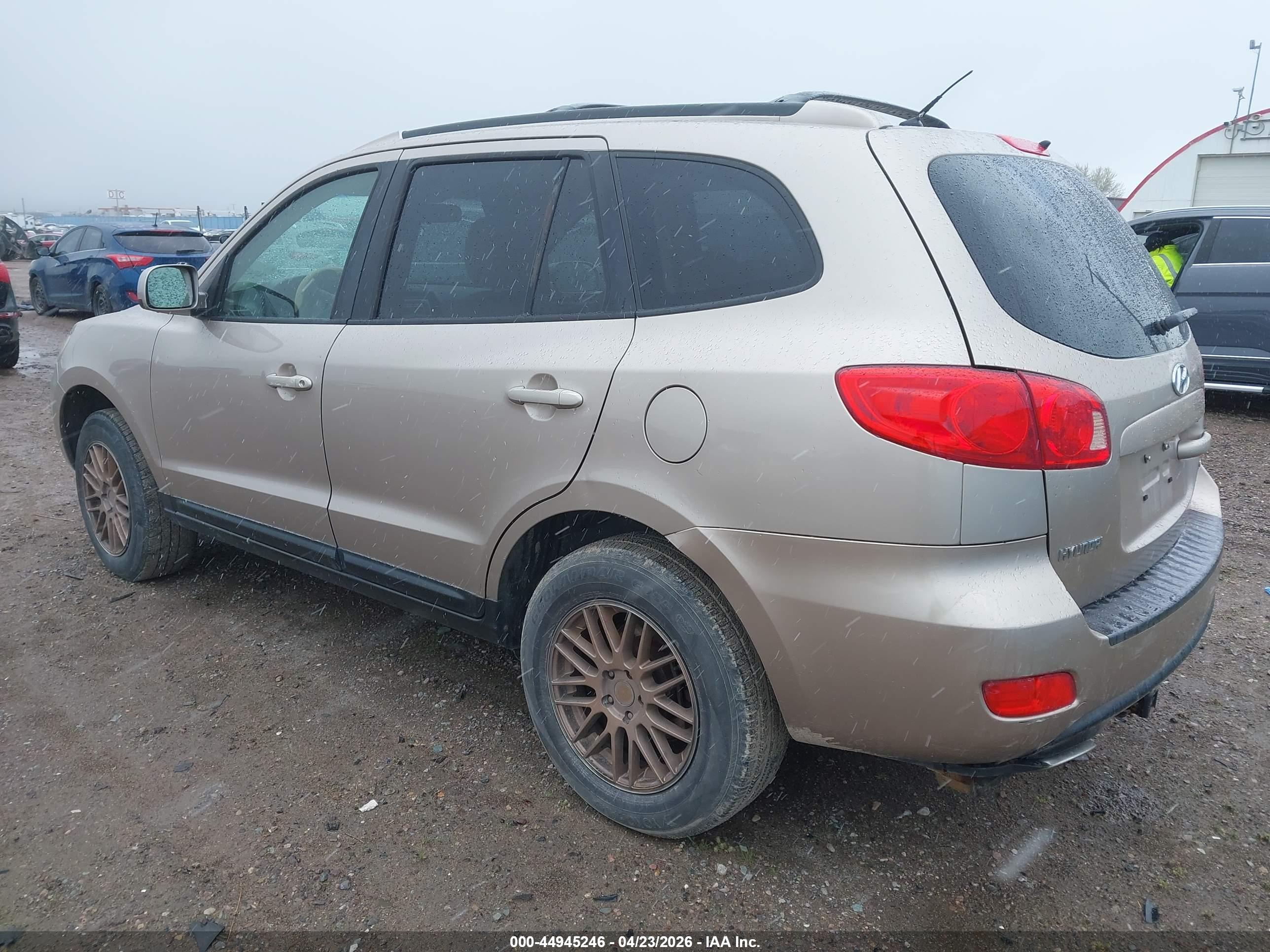 HYUNDAI SANTA image 3