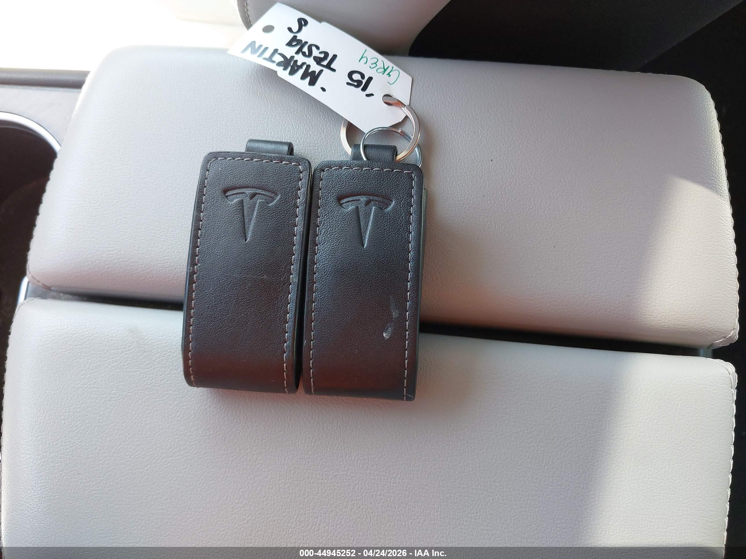 TESLA MODEL image 11