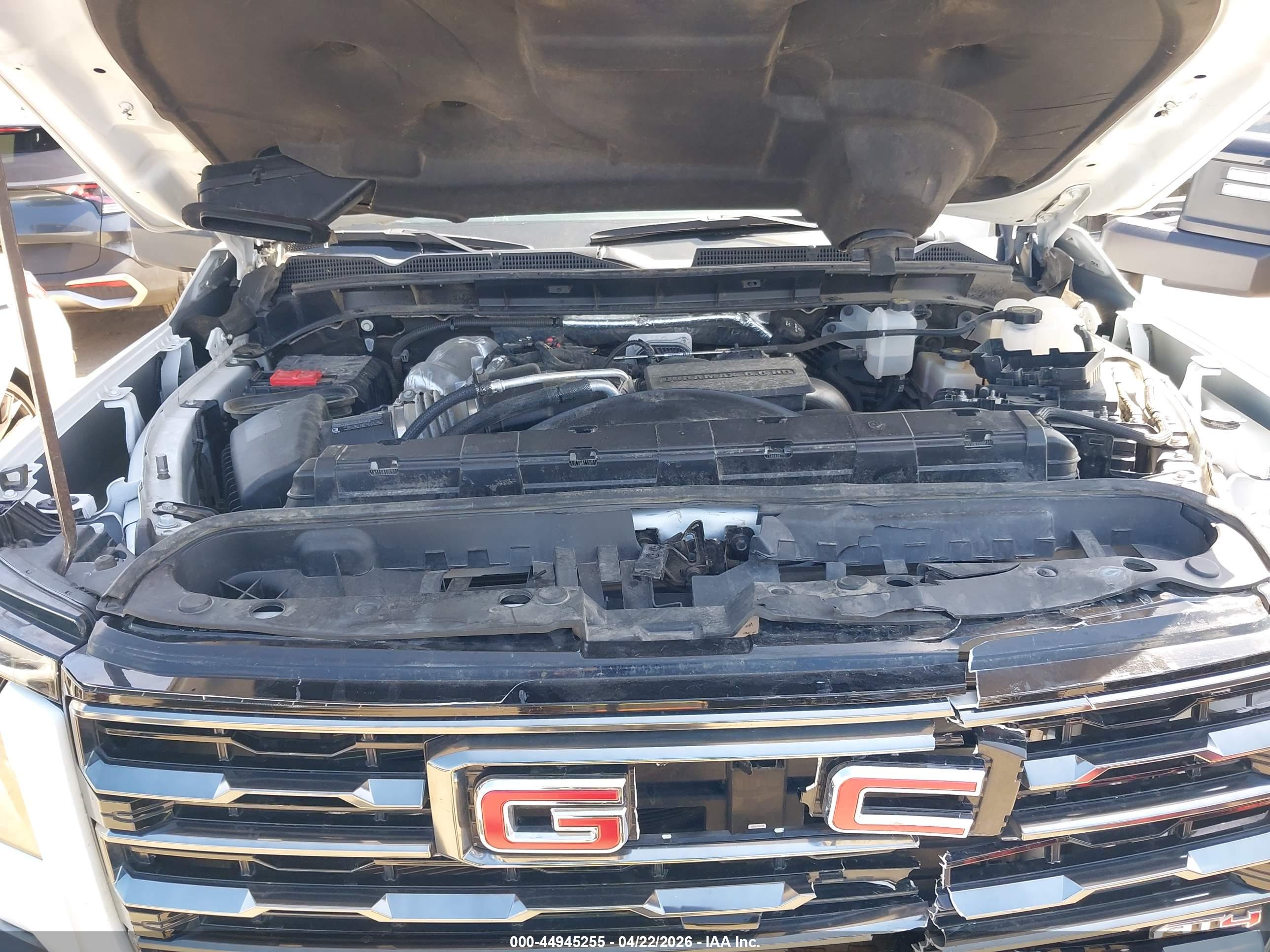 GMC SIERRA image 10