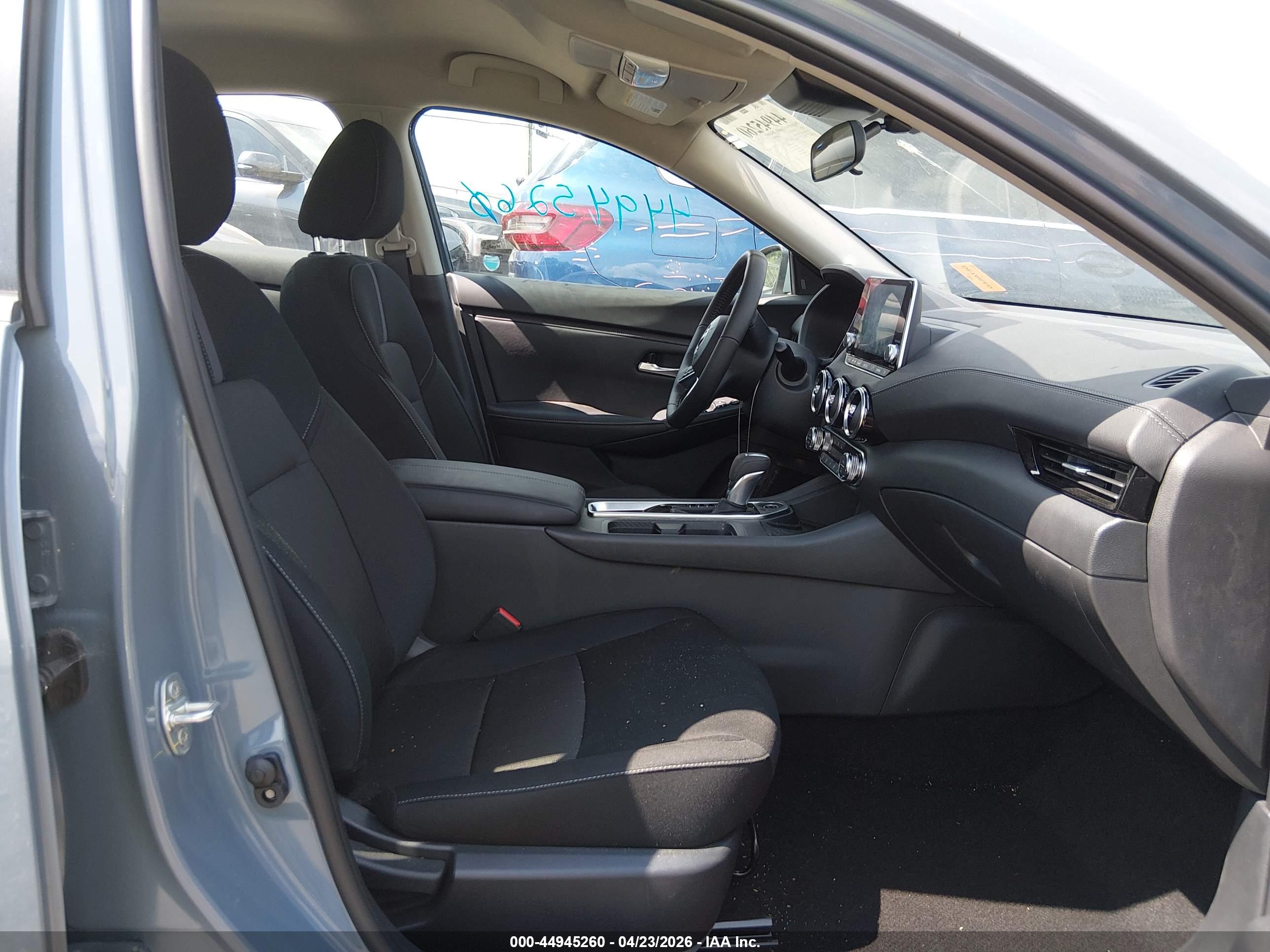 NISSAN SENTRA image 5