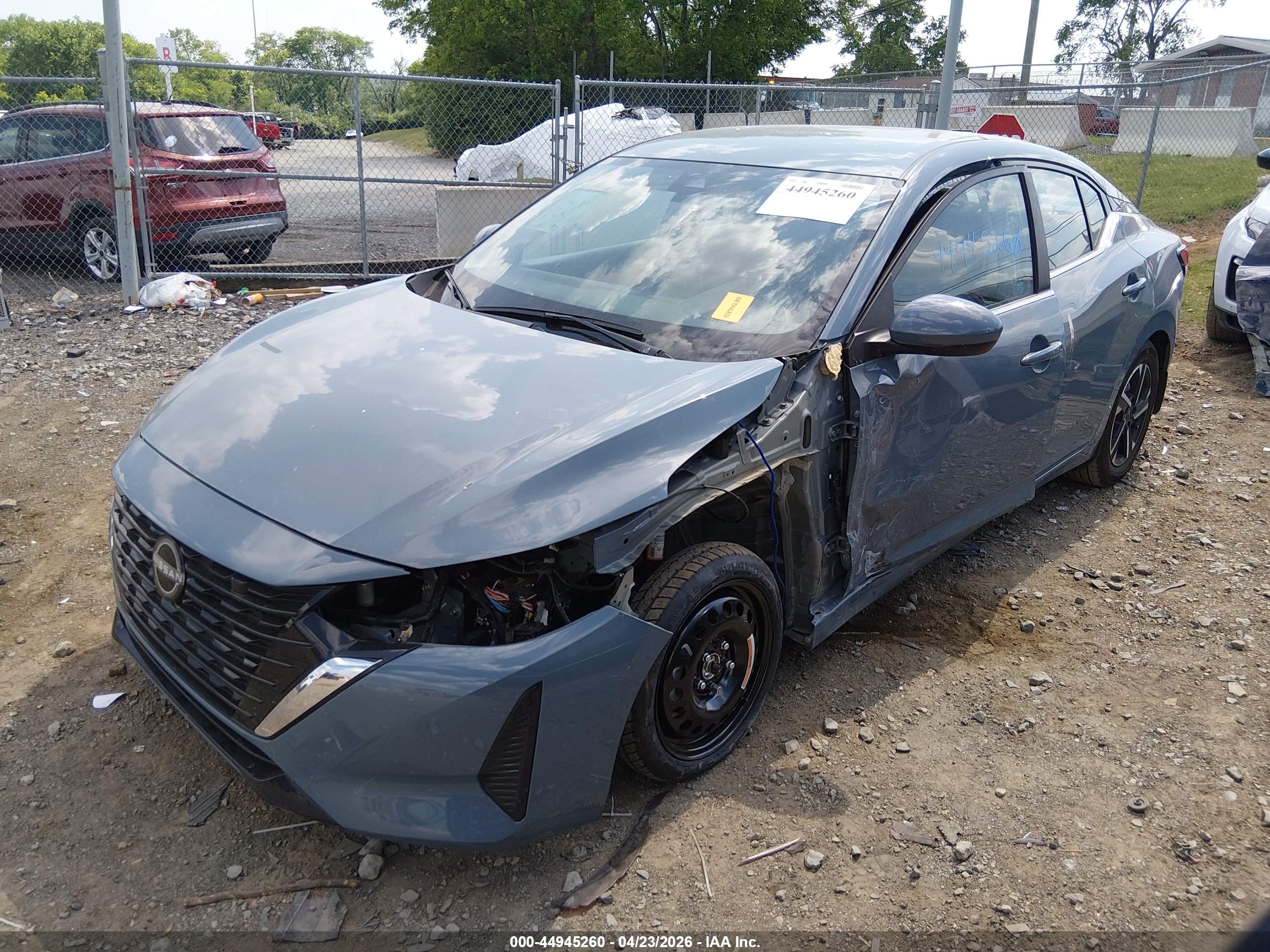 NISSAN SENTRA image 6