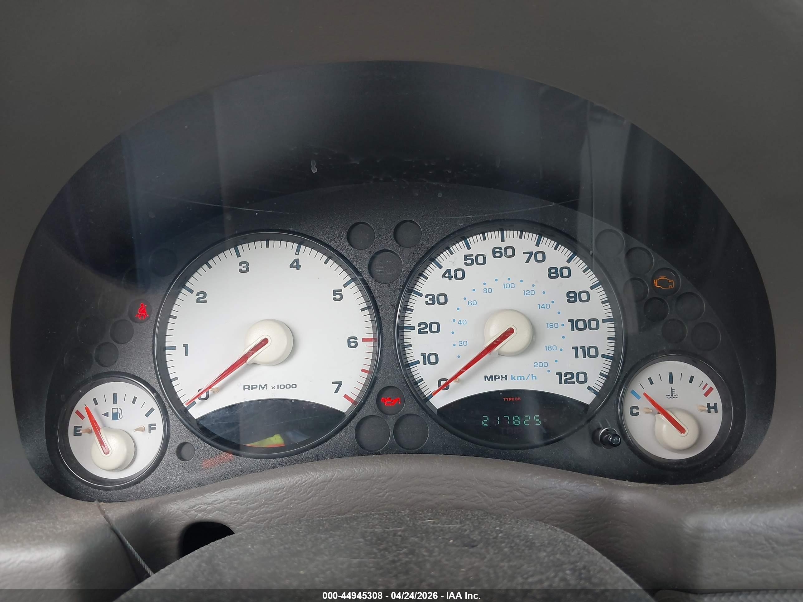 JEEP LIBERTY image 7