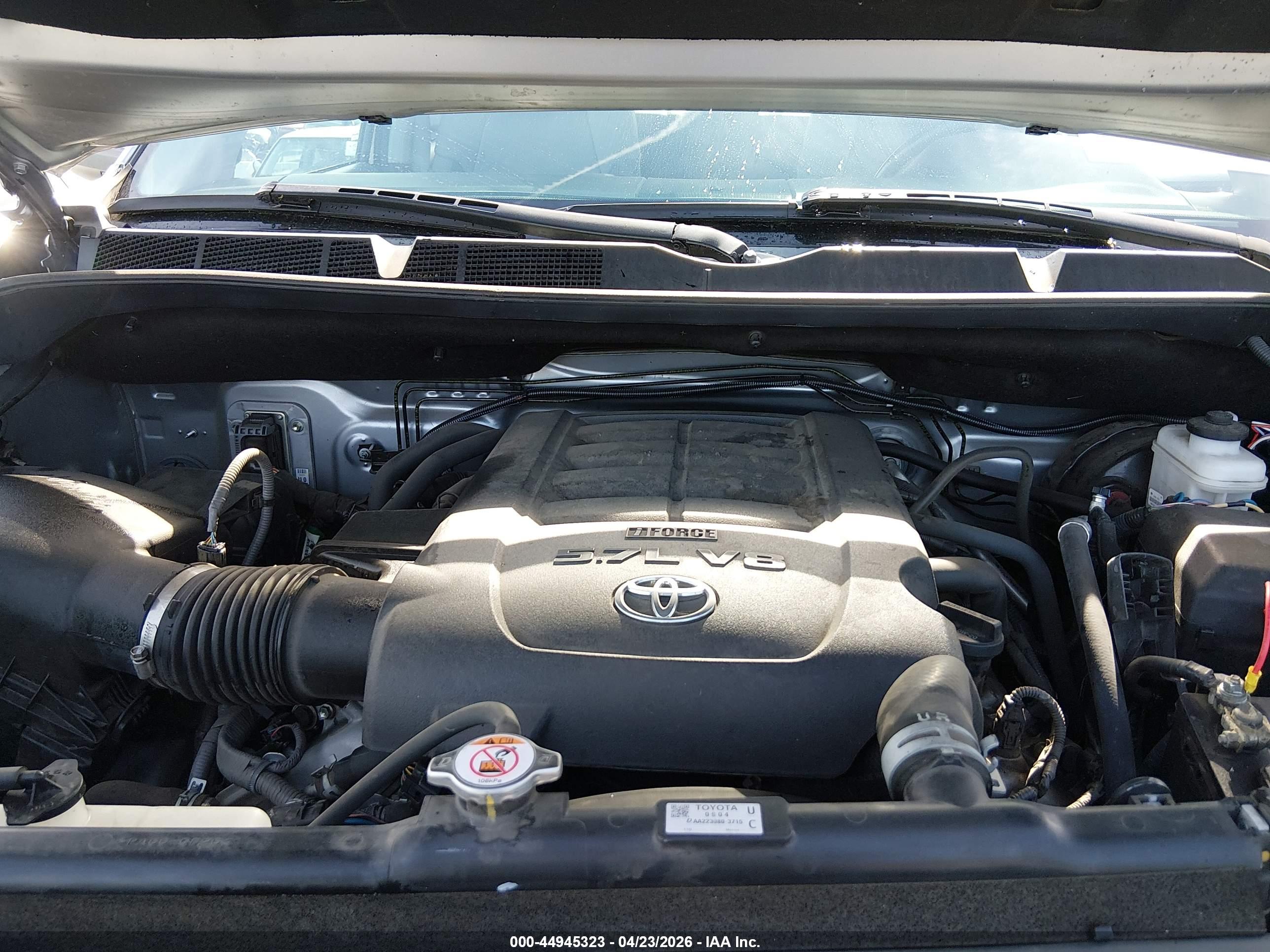 TOYOTA TUNDRA image 10