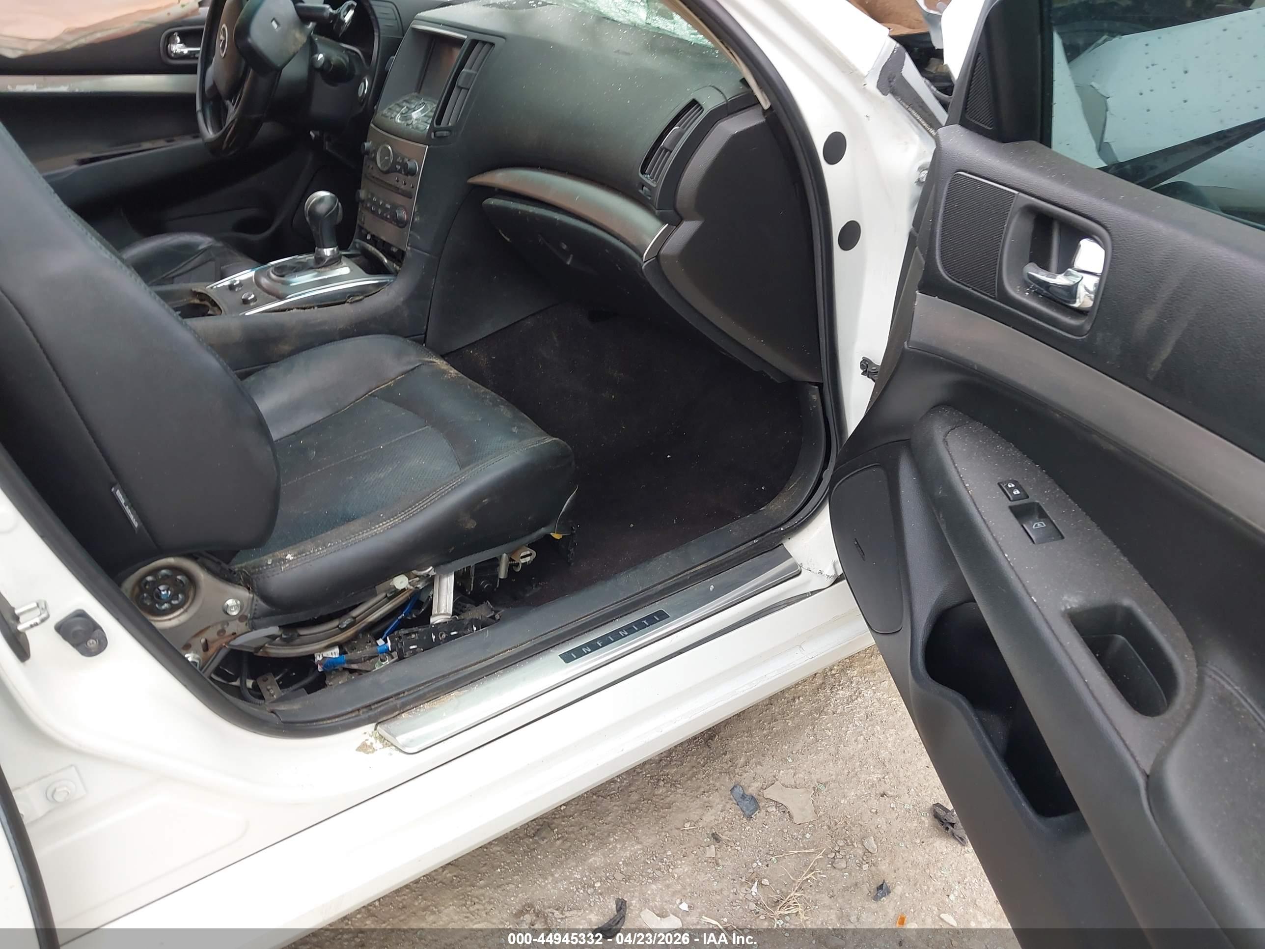 INFINITI Q40 image 5