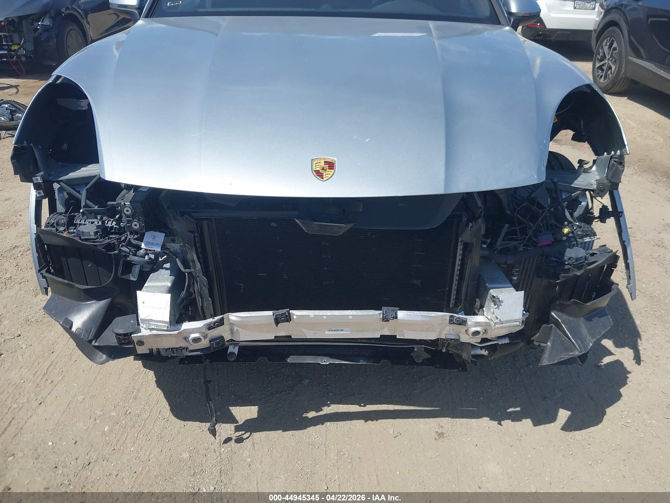 PORSCHE CAYENNE image 6