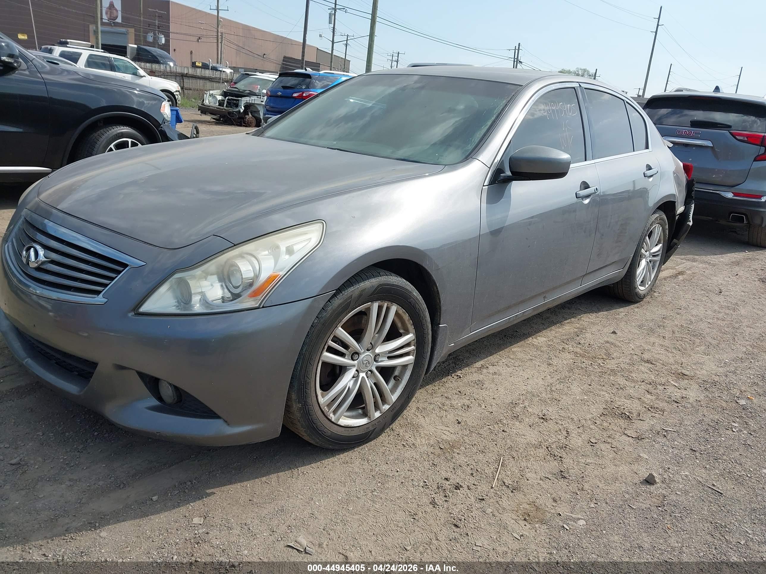 INFINITI G37X image 2