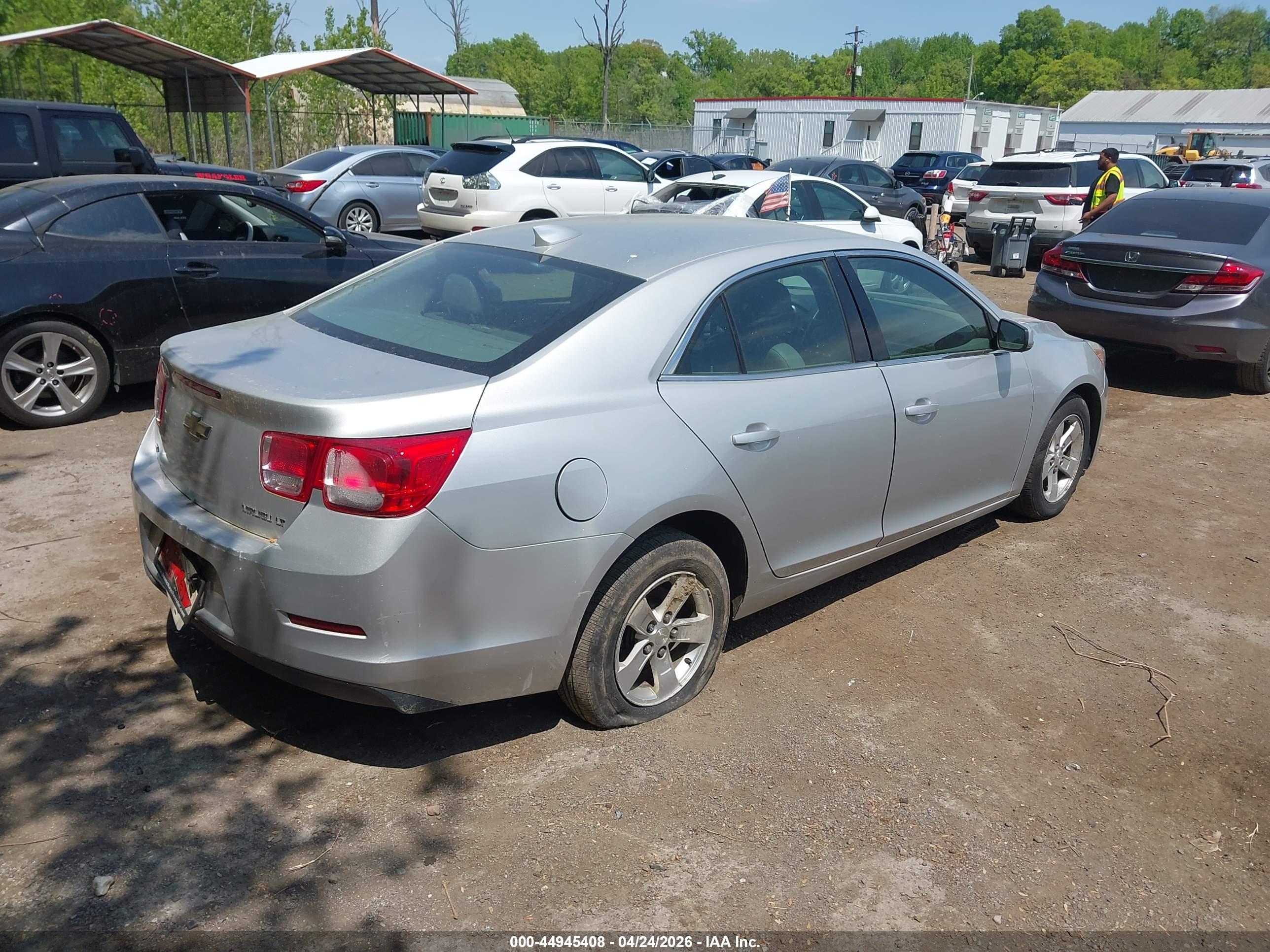 CHEVROLET MALIBU image 4