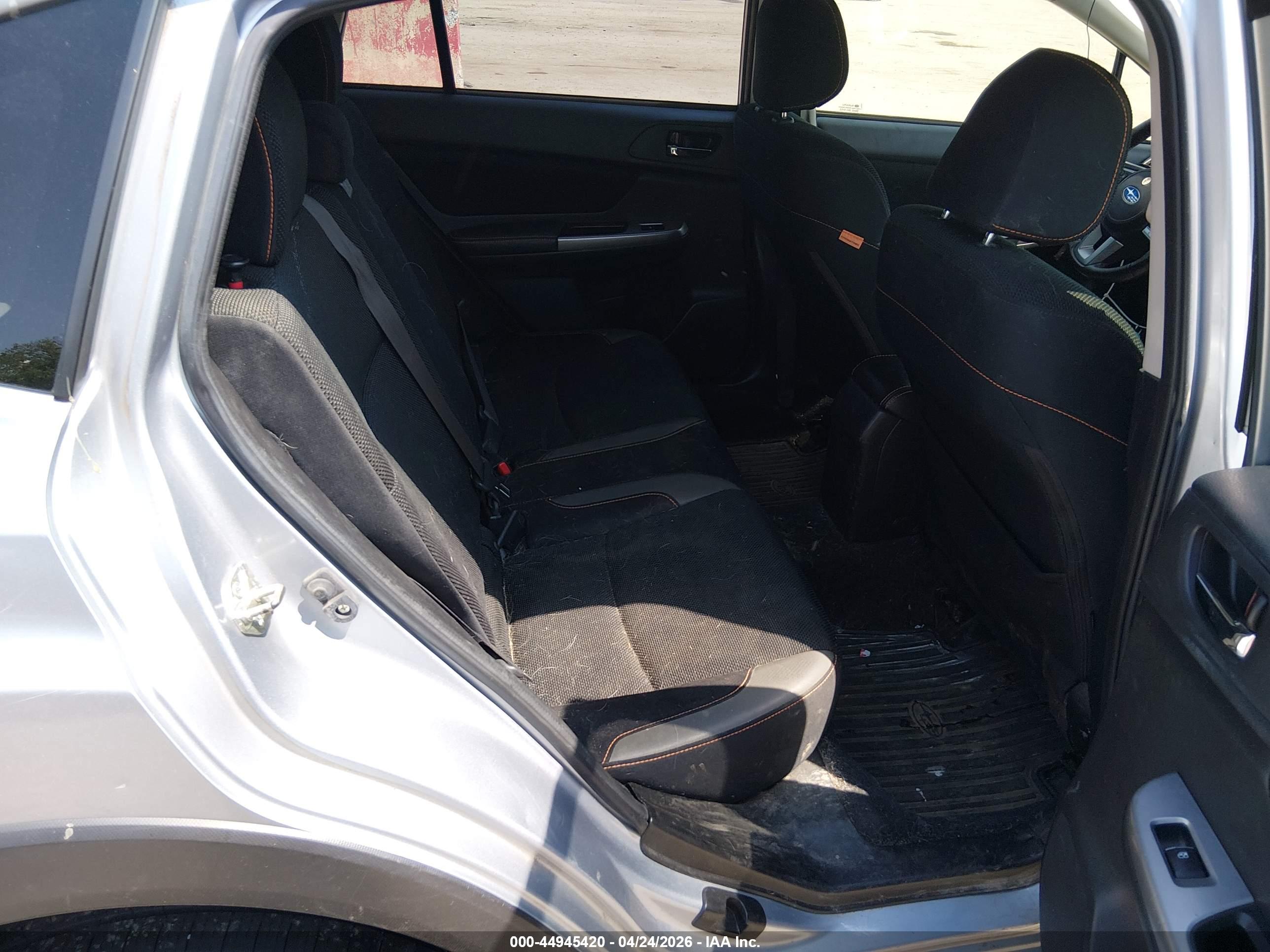 SUBARU CROSSTREK image 8