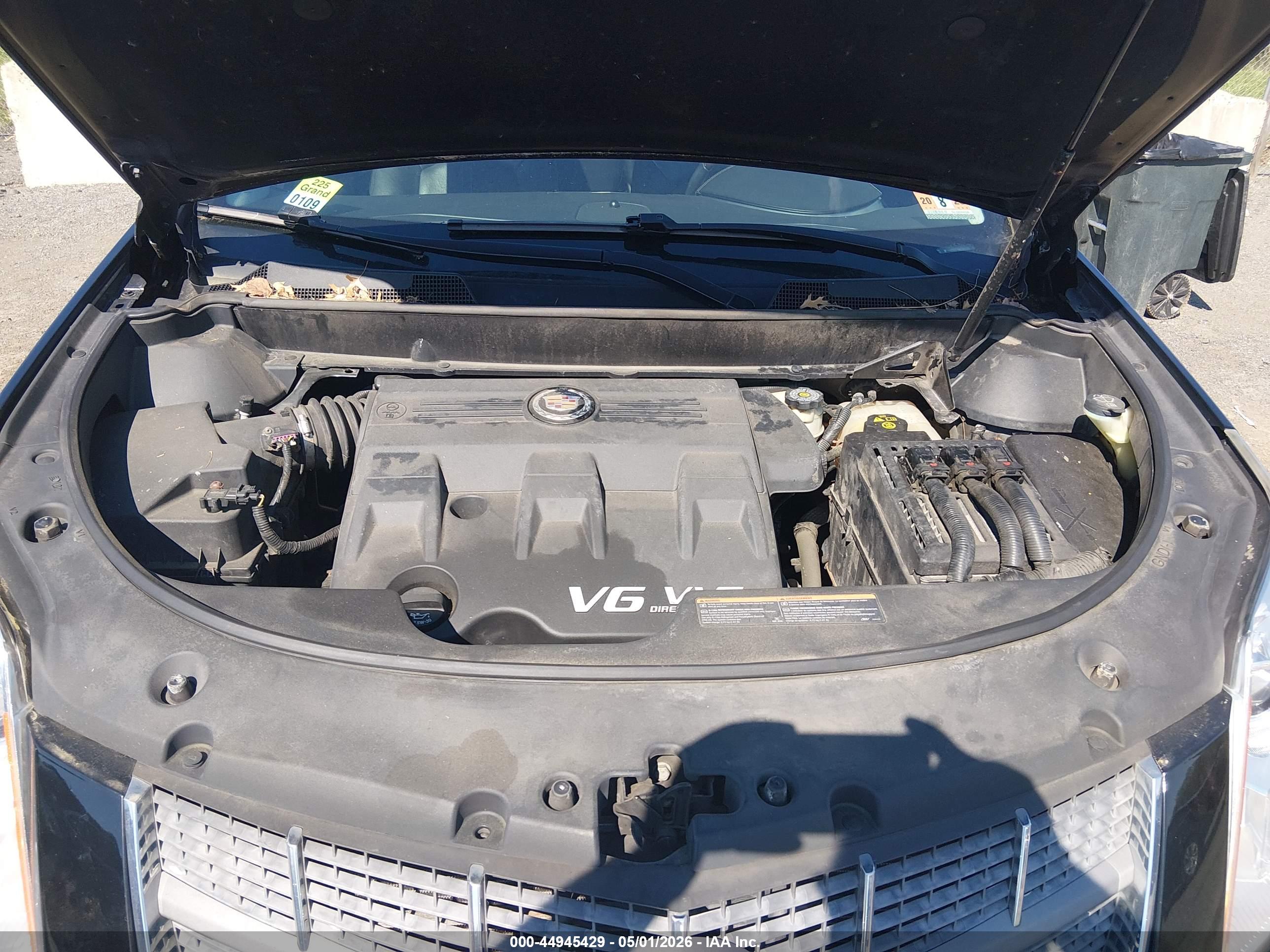 CADILLAC SRX image 10