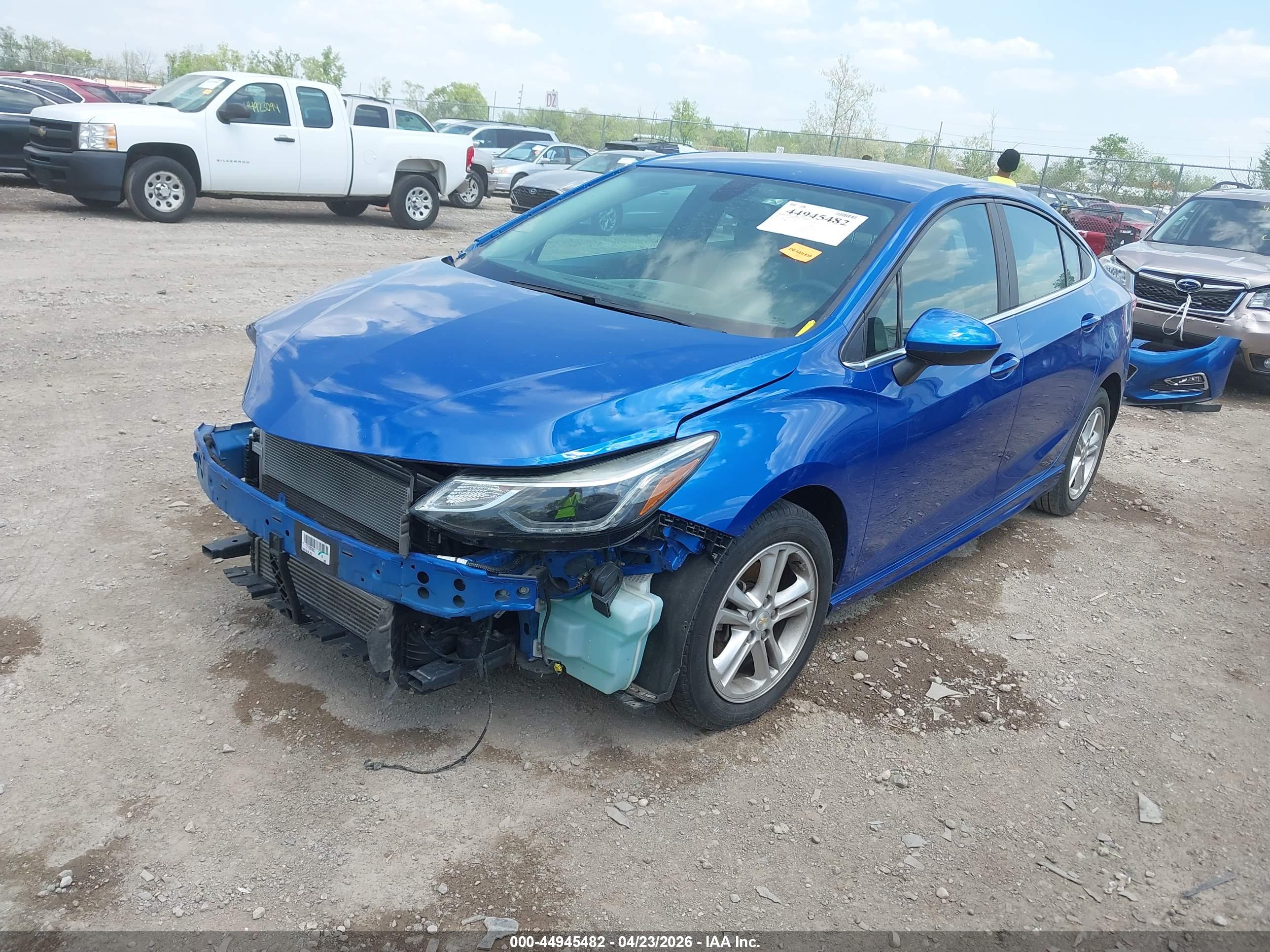 CHEVROLET CRUZE image 2