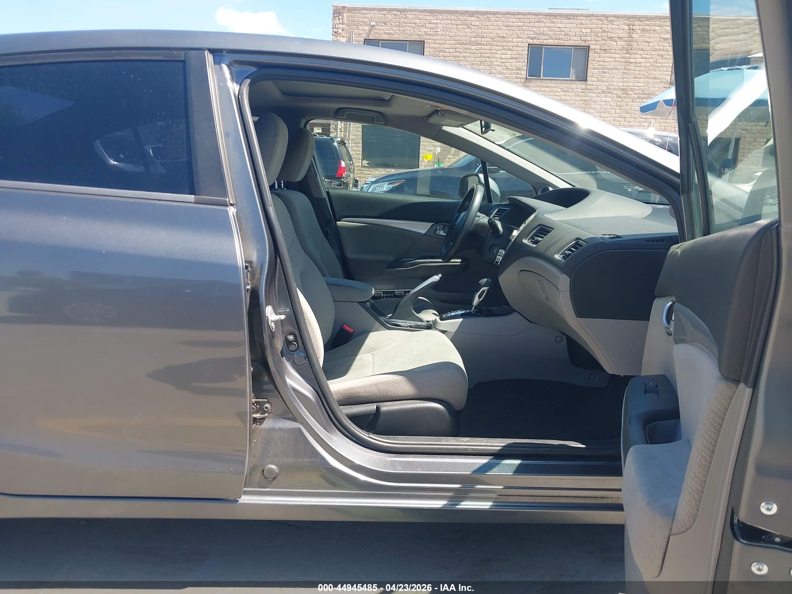 HONDA CIVIC image 5