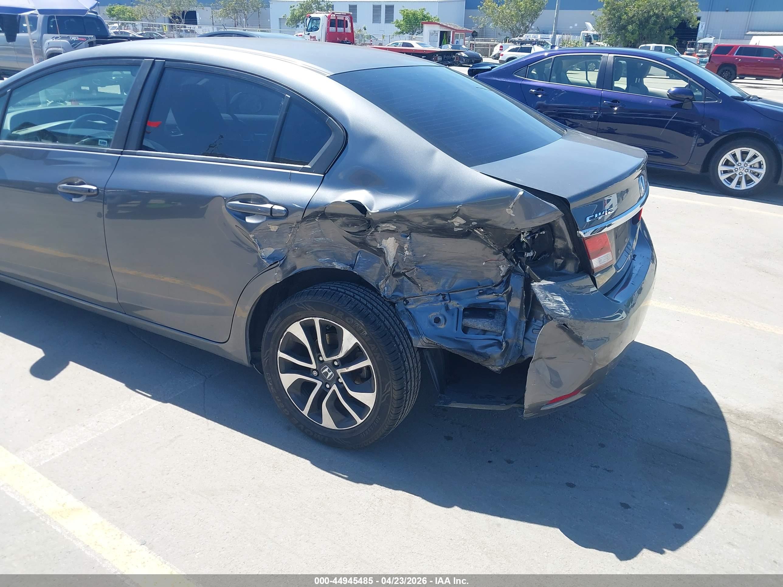 HONDA CIVIC image 6