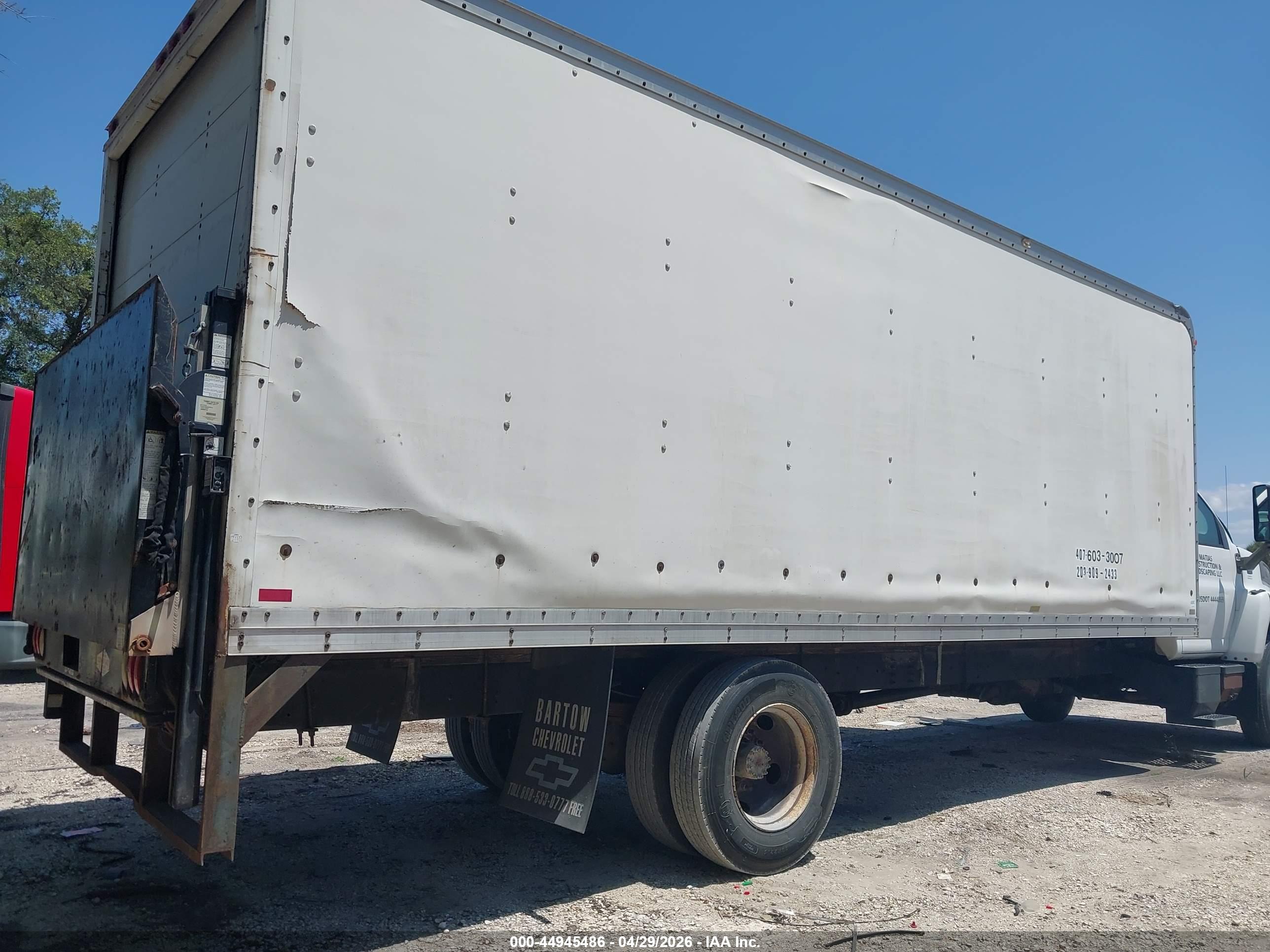 CHEVROLET CC6500 image 4