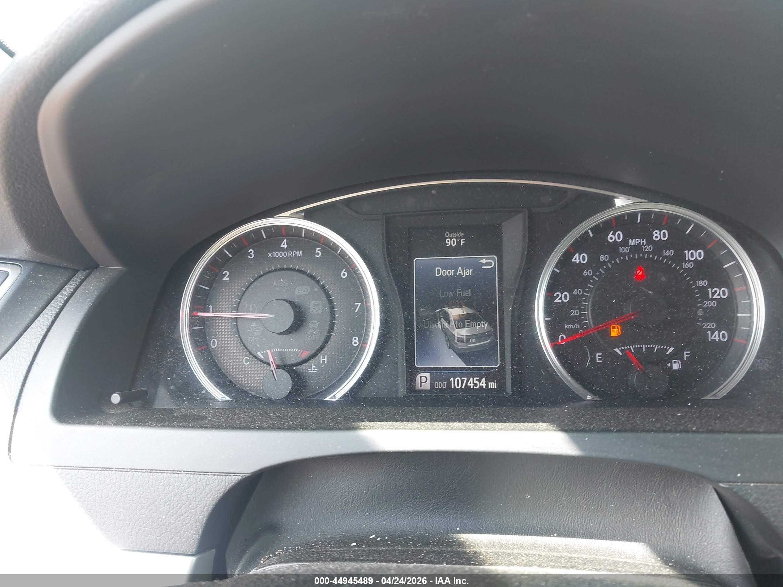 TOYOTA CAMRY image 7