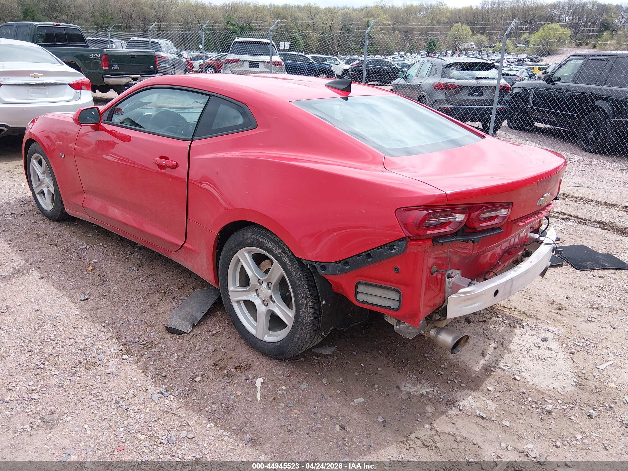 CHEVROLET CAMARO image 3