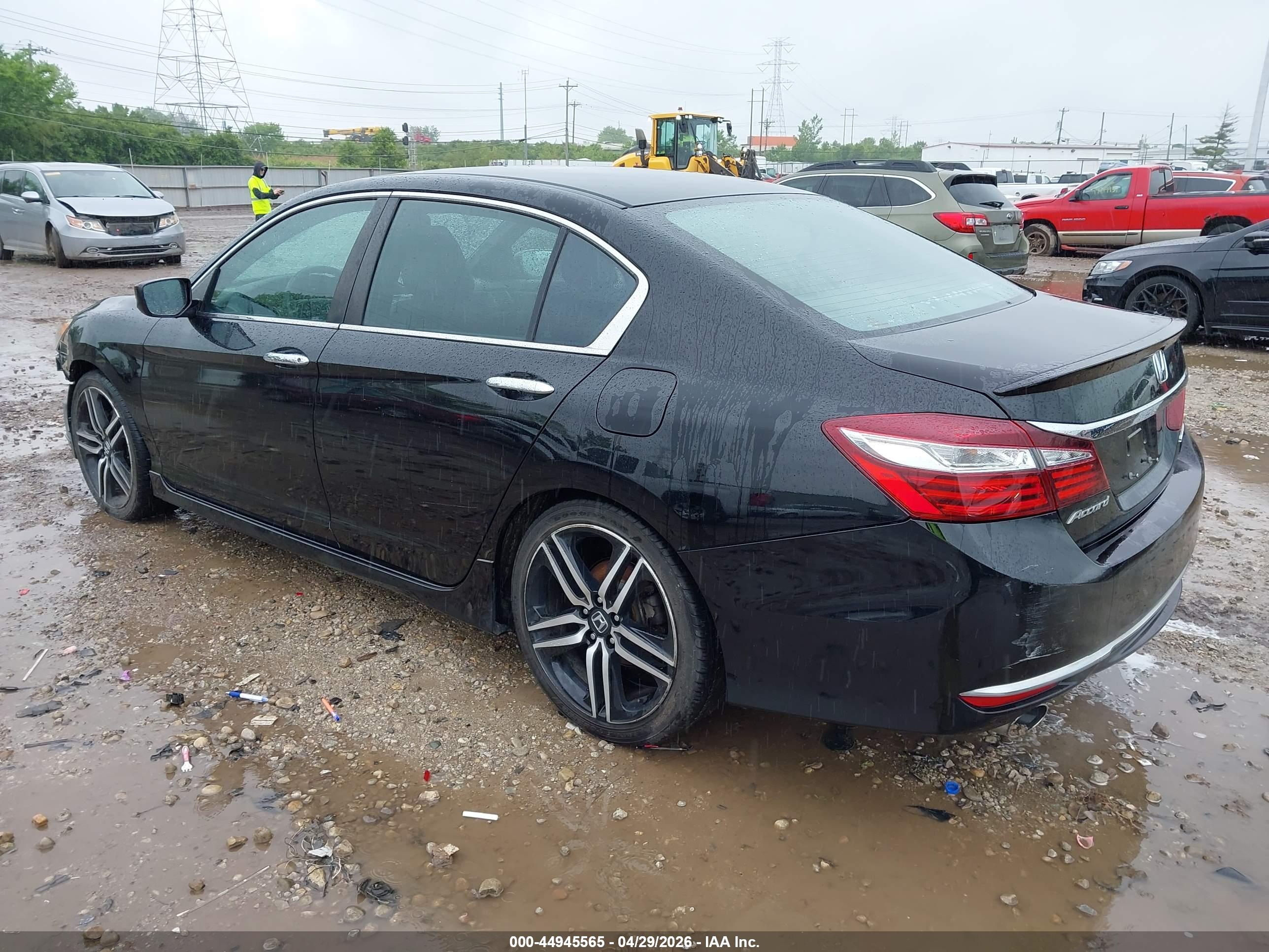 HONDA ACCORD image 3