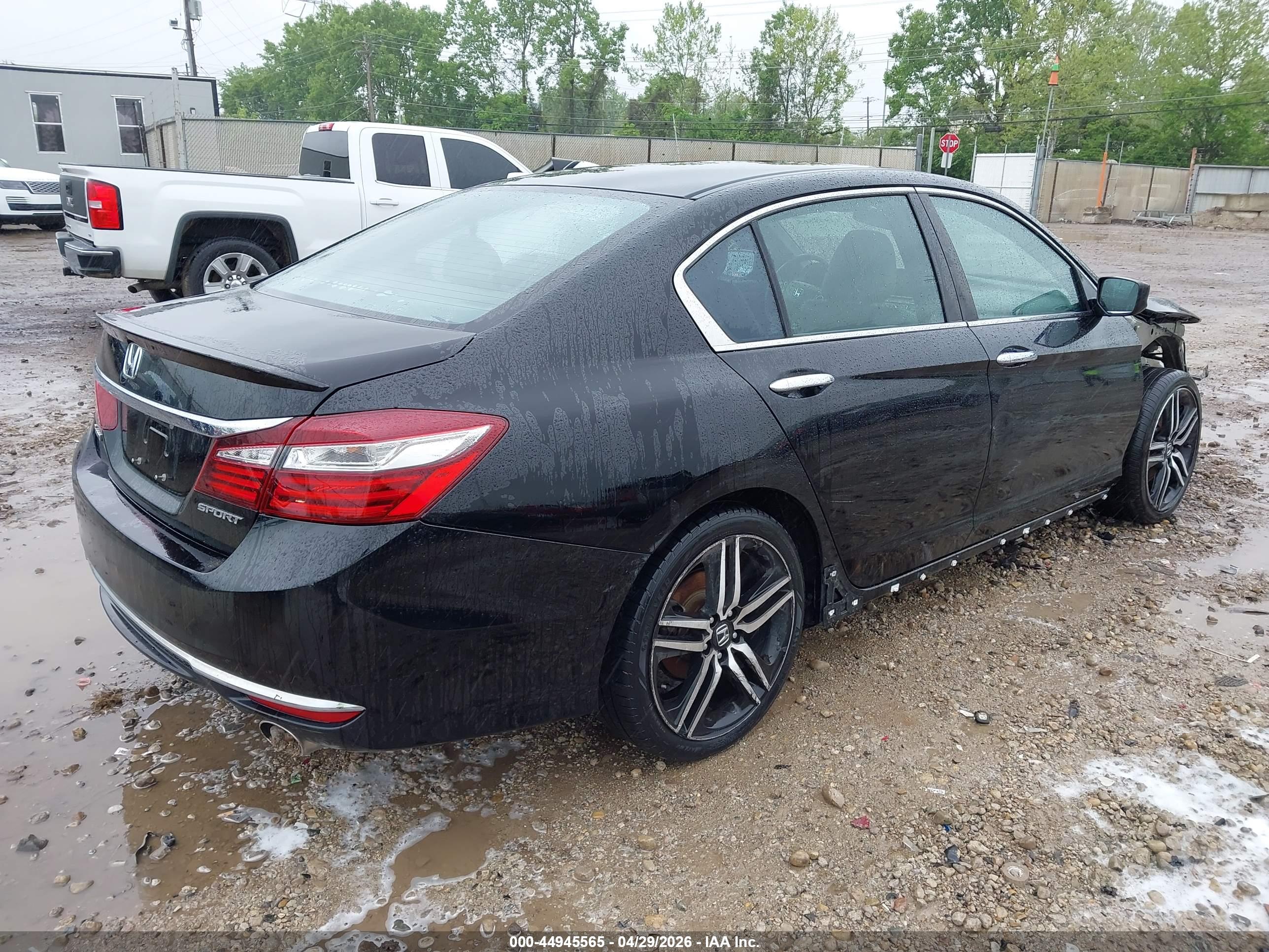 HONDA ACCORD image 4