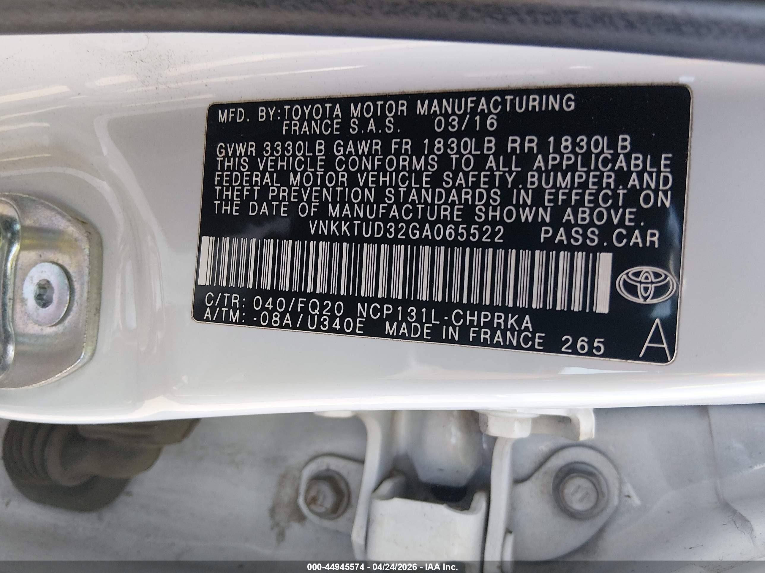 TOYOTA YARIS image 9