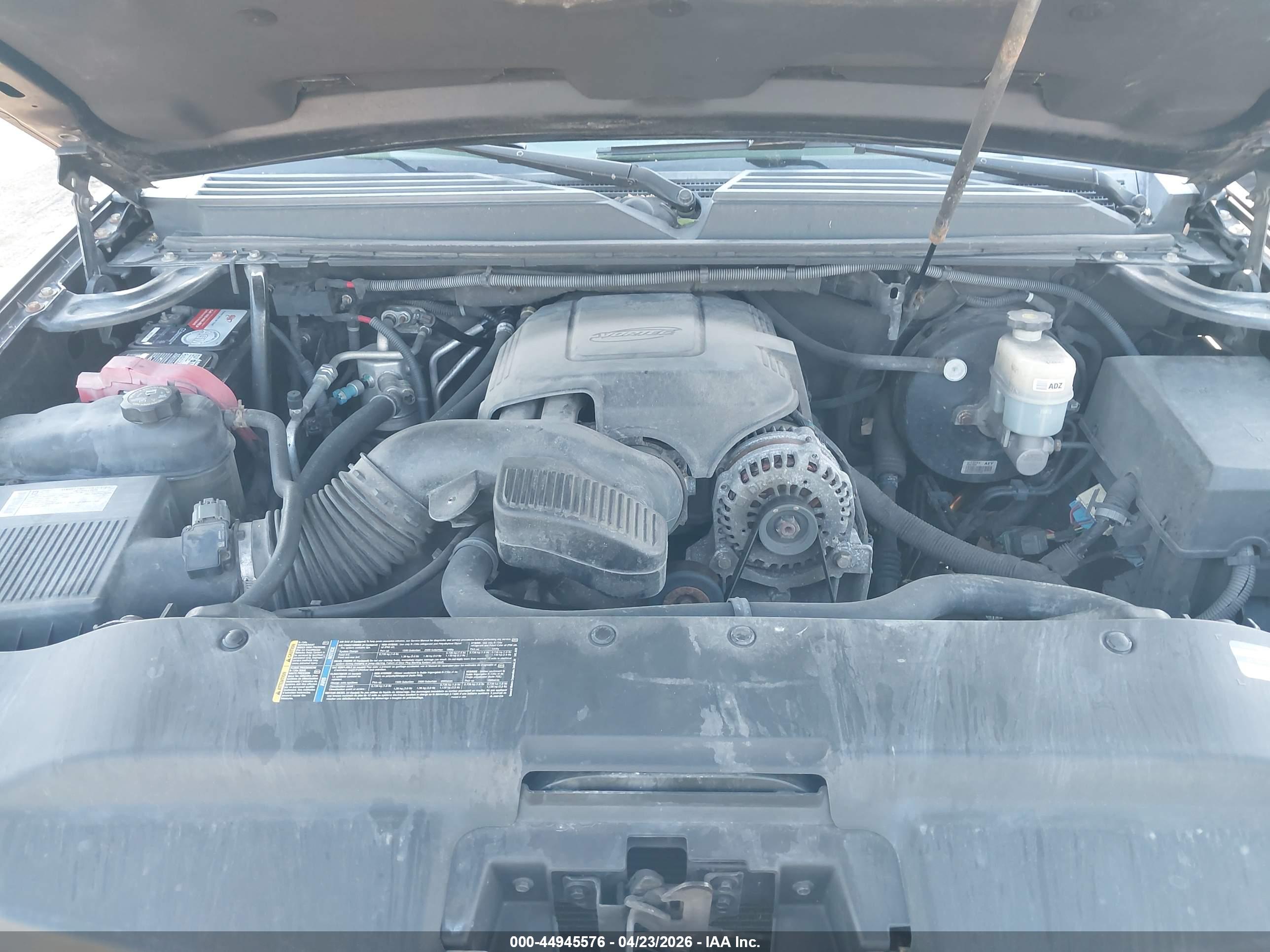 CADILLAC ESCALADE image 10