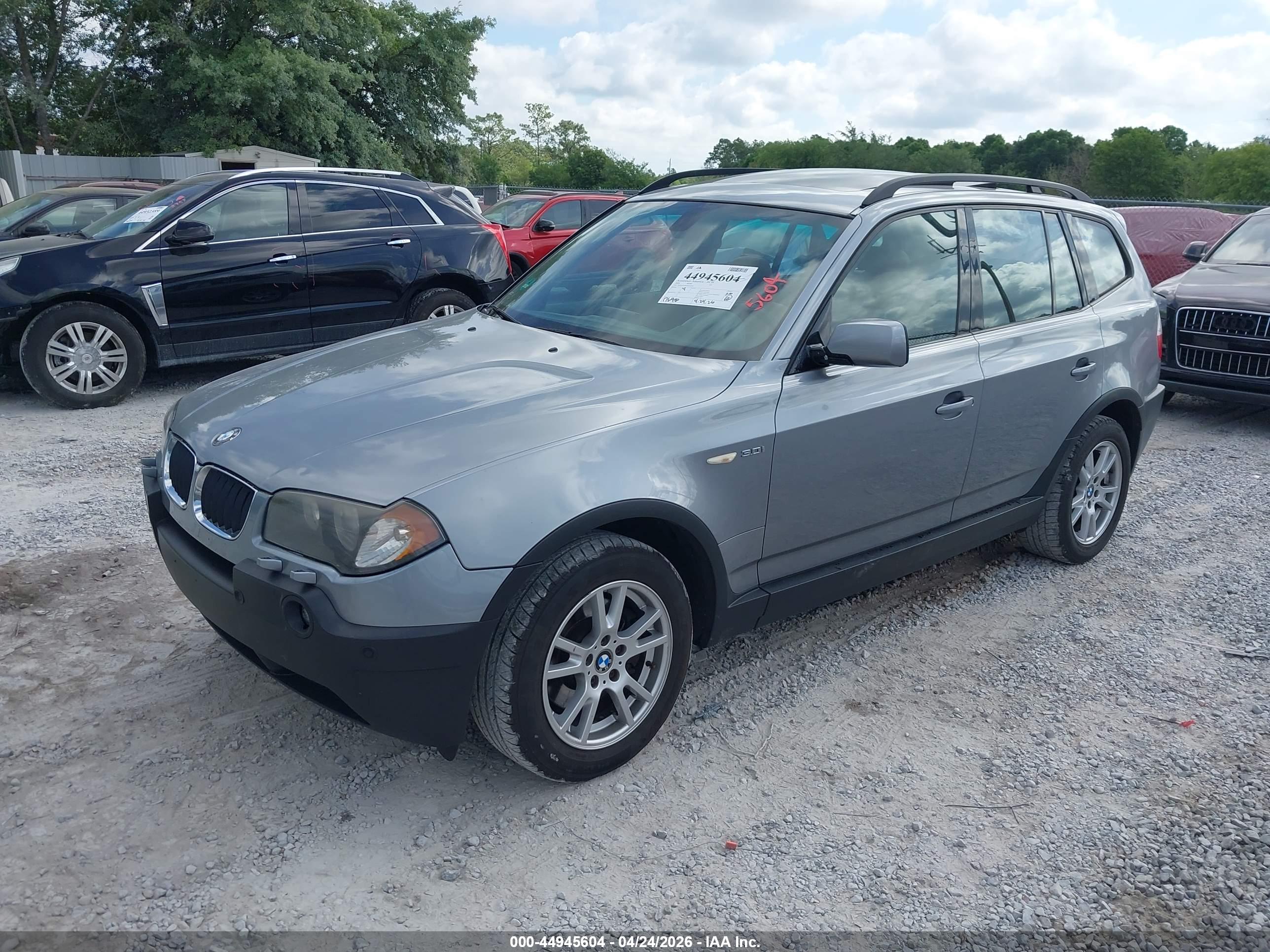 BMW X3 image 2
