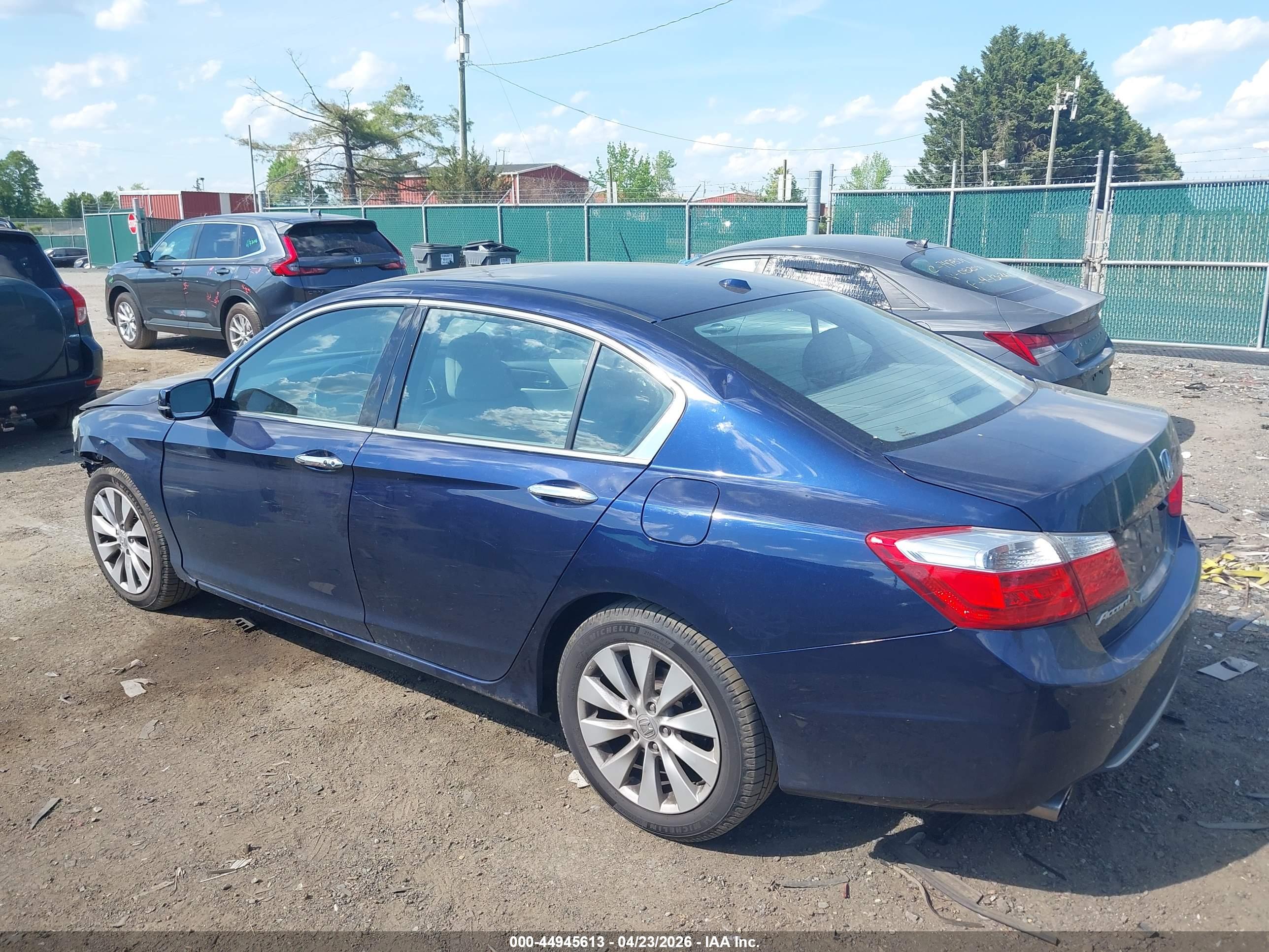 HONDA ACCORD image 3