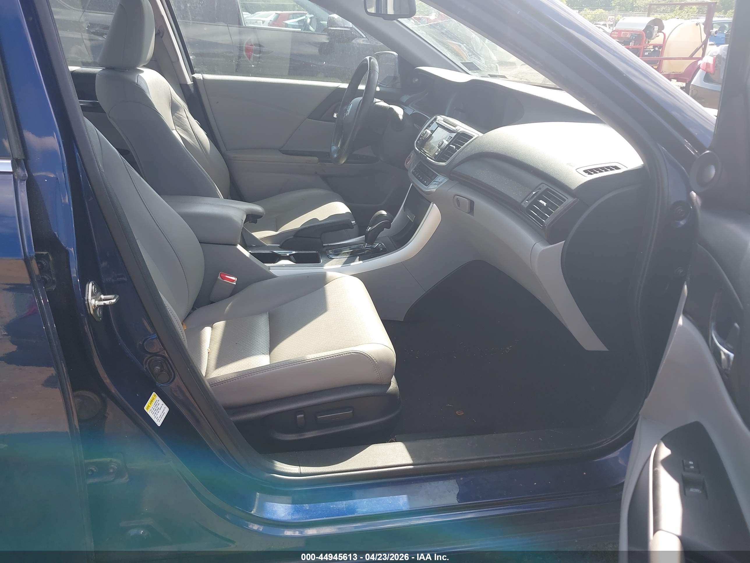 HONDA ACCORD image 5