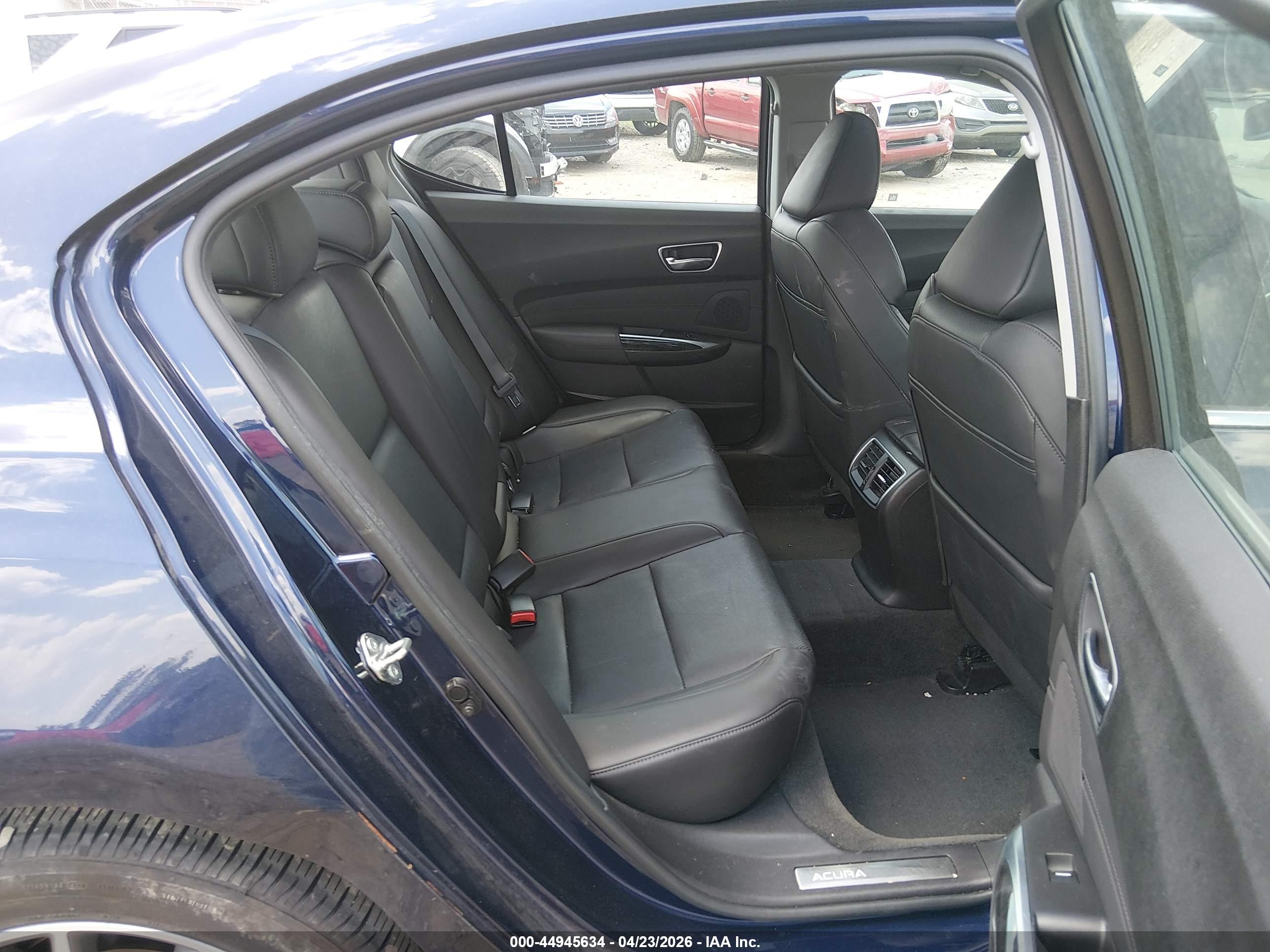 ACURA TLX image 8