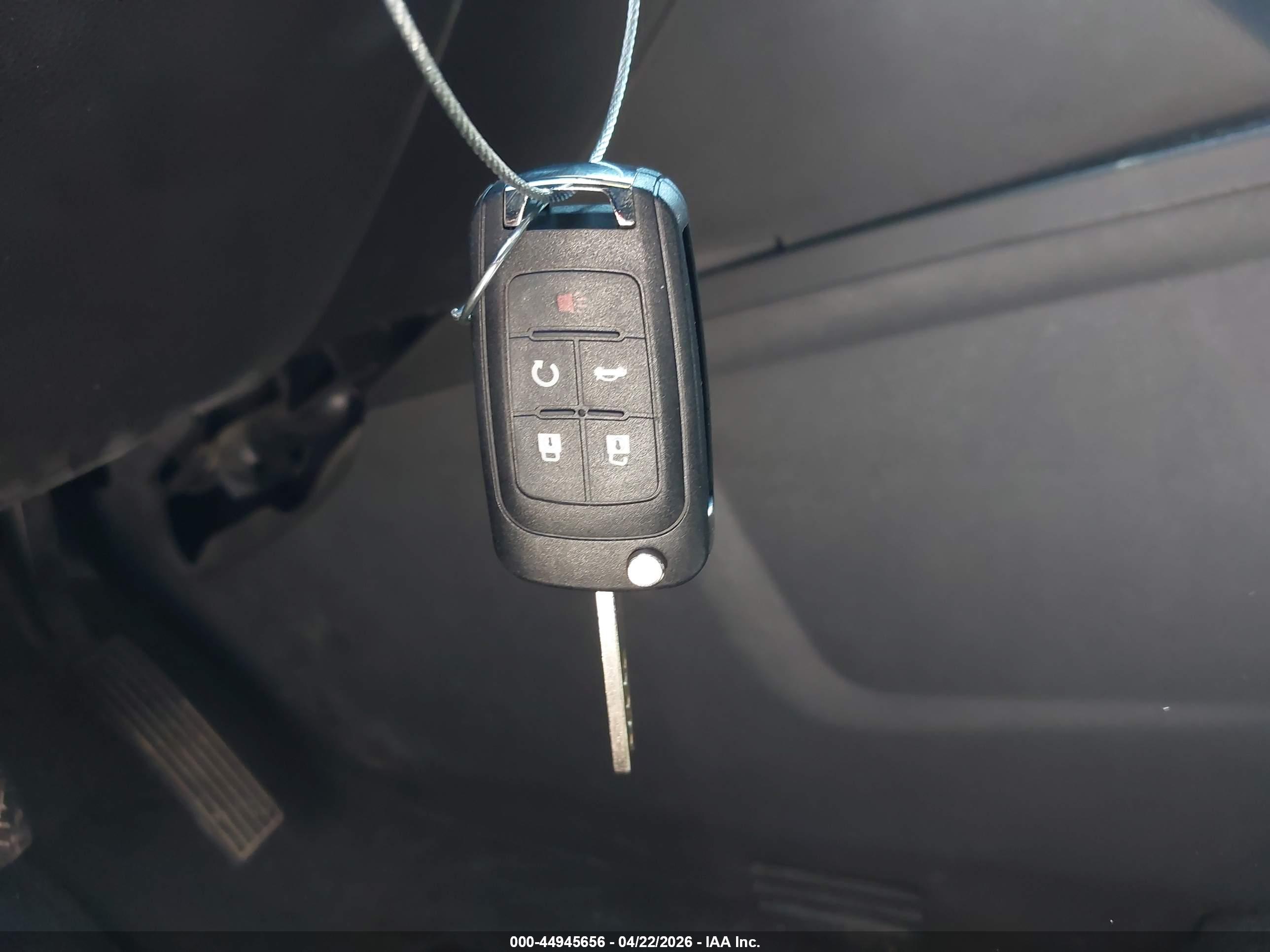 CHEVROLET EQUINOX image 11