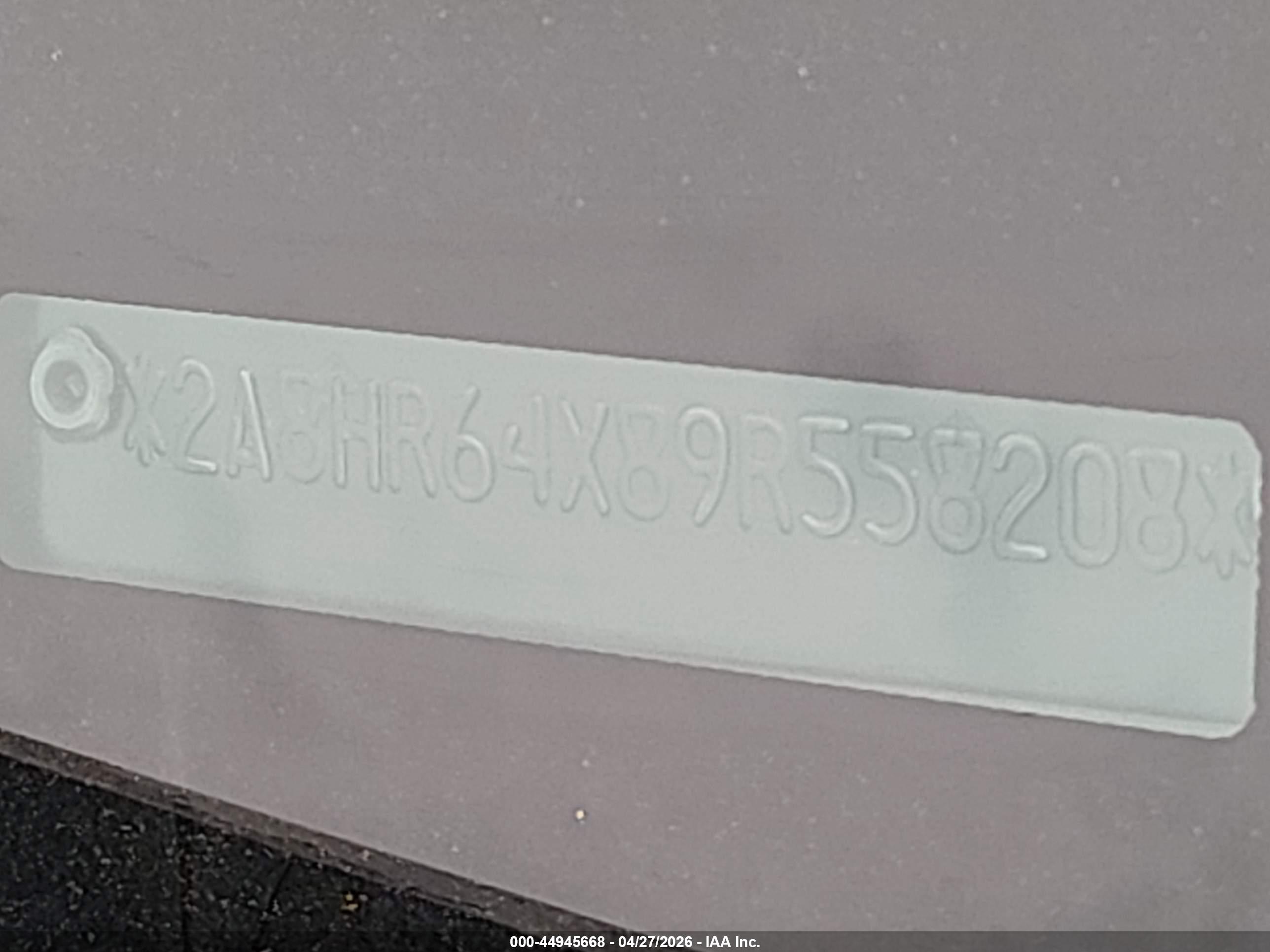 CHRYSLER TOWN image 9