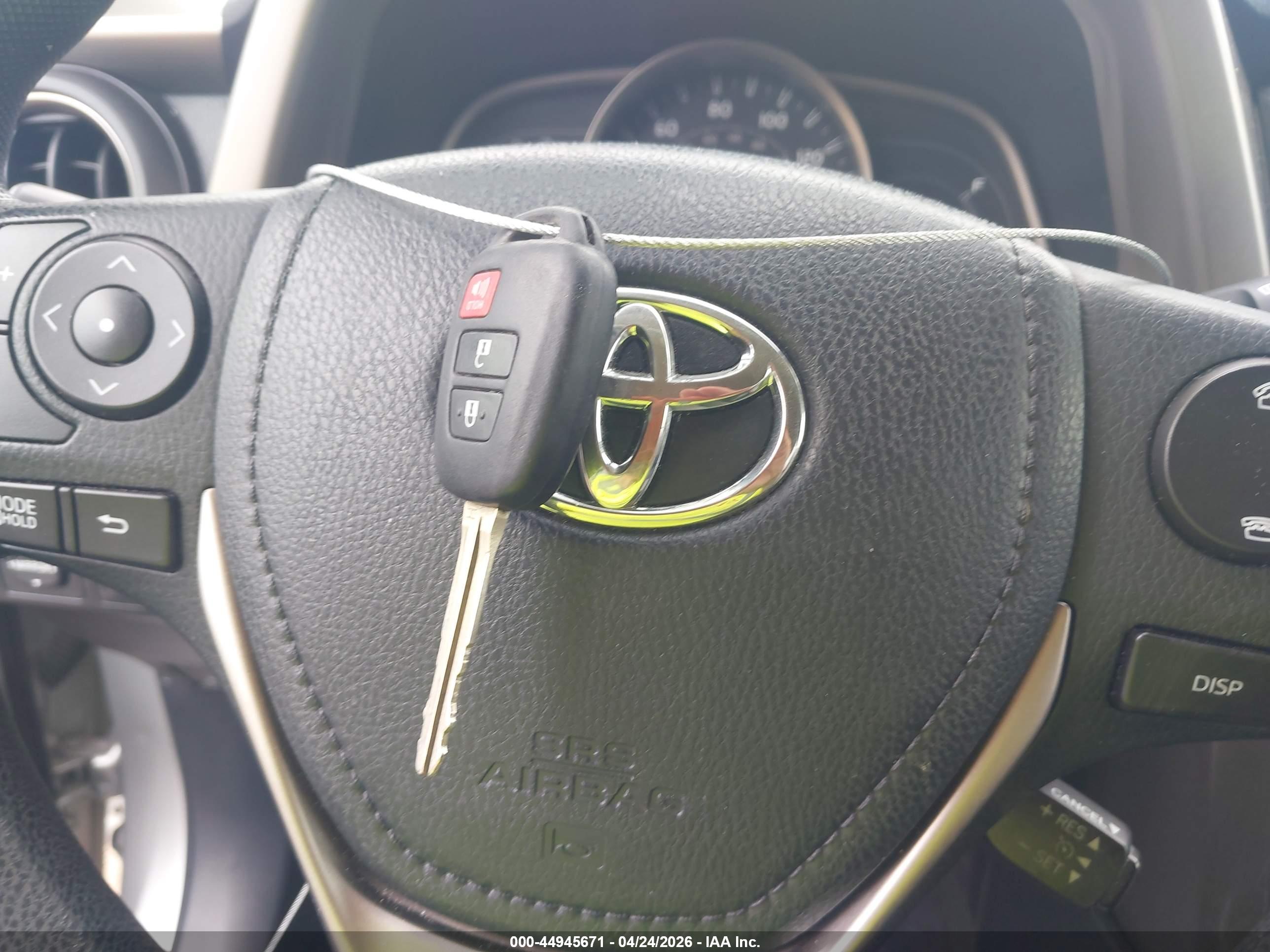 TOYOTA RAV4 image 11